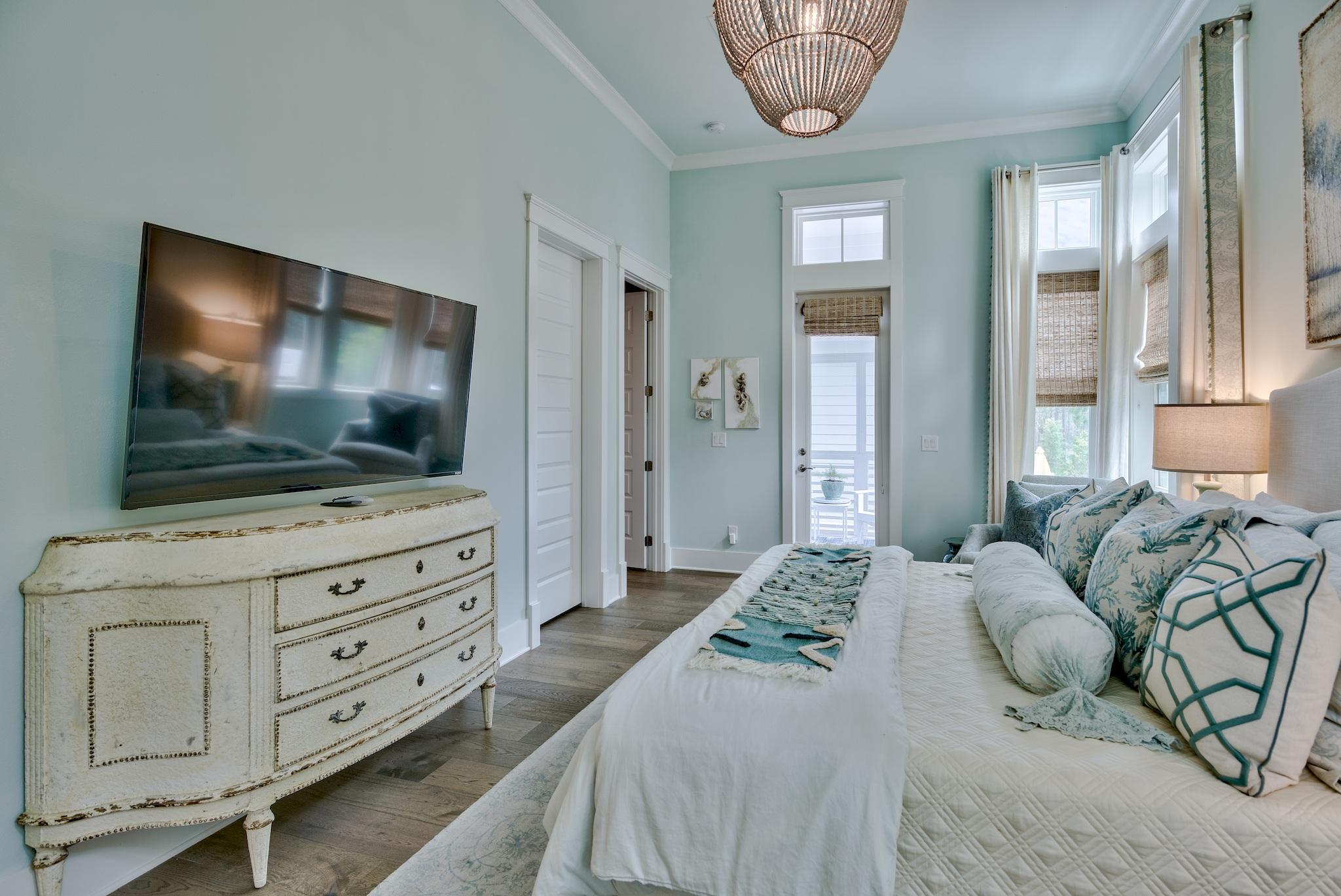 HIGHLAND PARKS - Residential