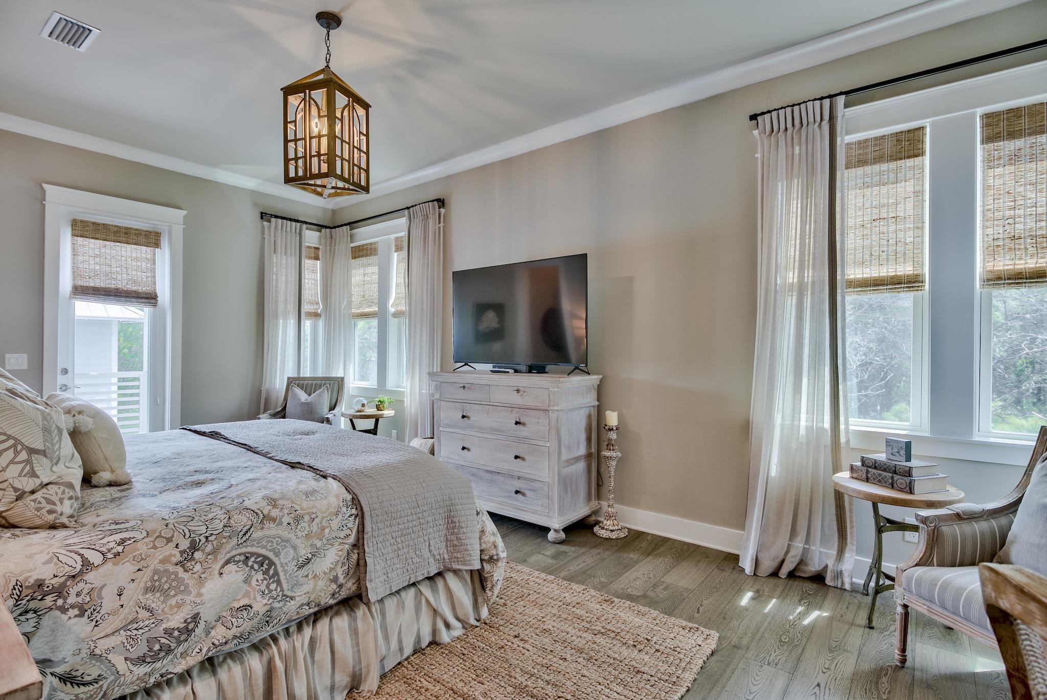 HIGHLAND PARKS - Residential