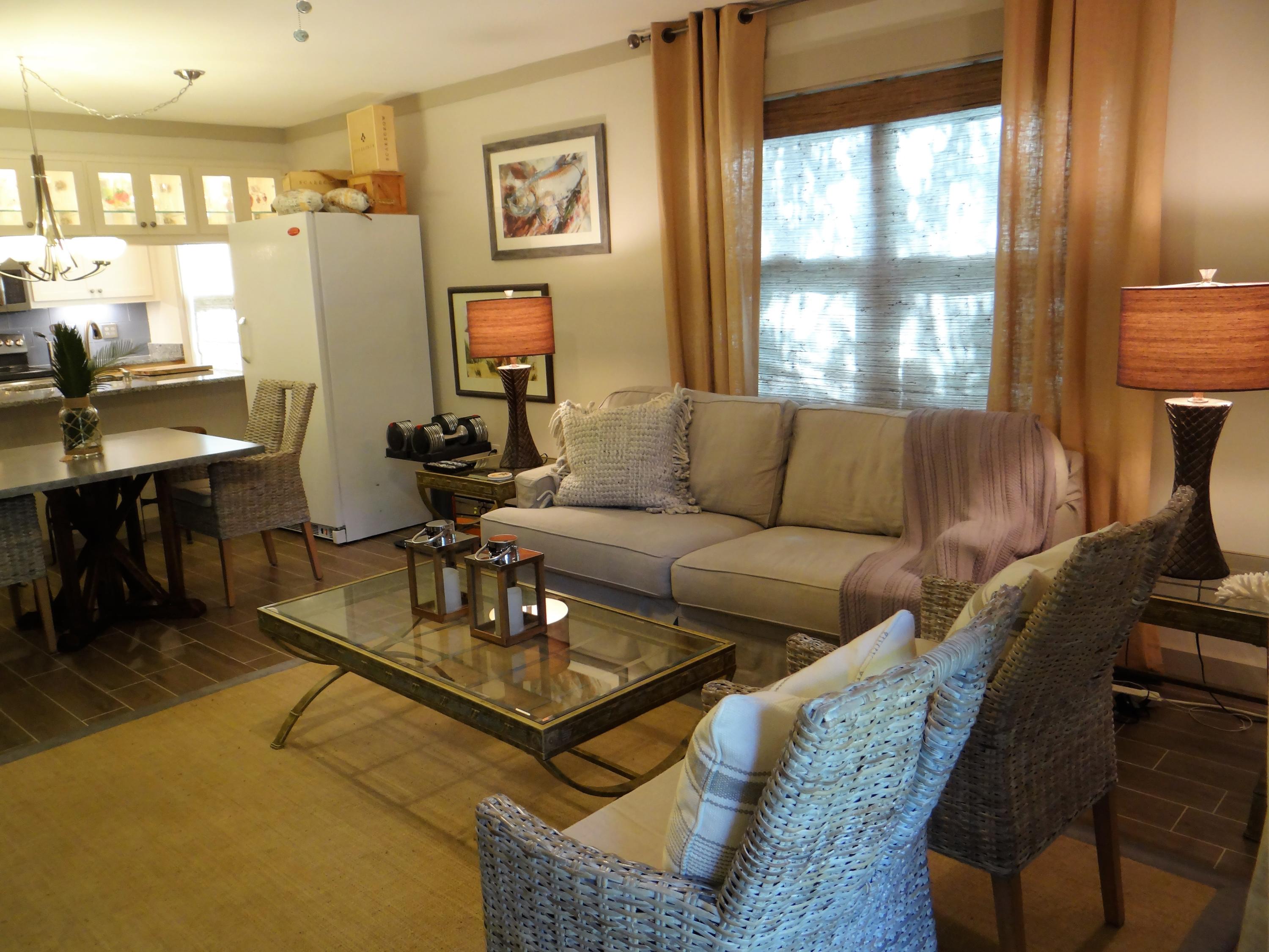 CASSINE GARDENS T/H PH 1 - Residential