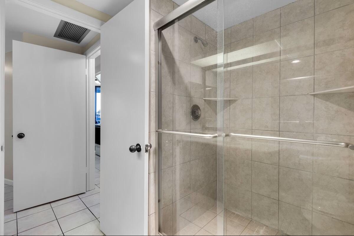 DESTIN SURFSIDE CONDO - Residential