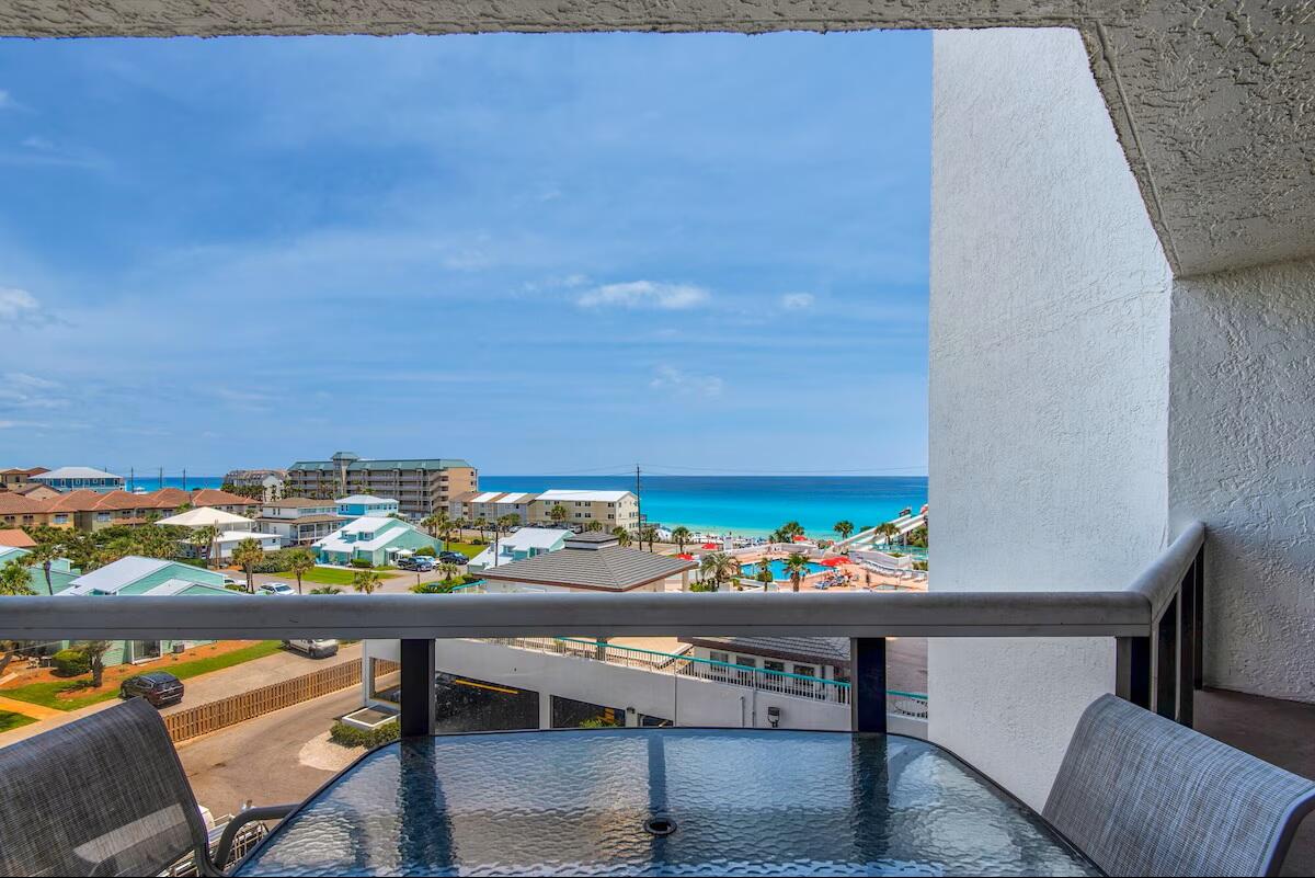 DESTIN SURFSIDE CONDO - Residential