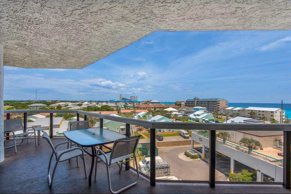 DESTIN SURFSIDE CONDO - Residential