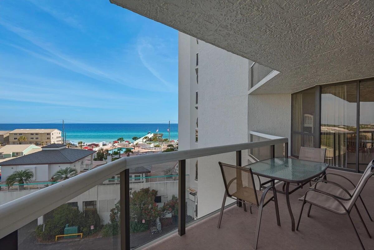 DESTIN SURFSIDE CONDO - Residential