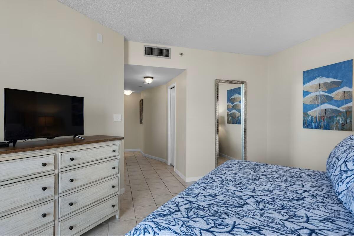 DESTIN SURFSIDE CONDO - Residential