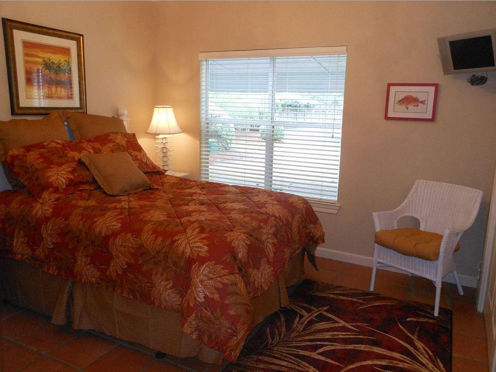 HIDDEN DUNES BEACH VILLAS - Residential