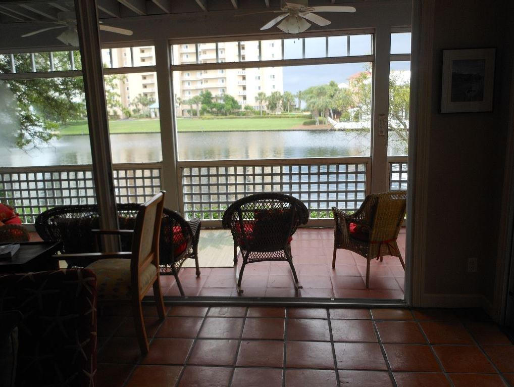 HIDDEN DUNES BEACH VILLAS - Residential