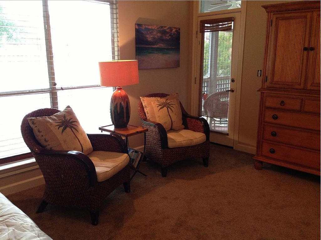 HIDDEN DUNES BEACH VILLAS - Residential