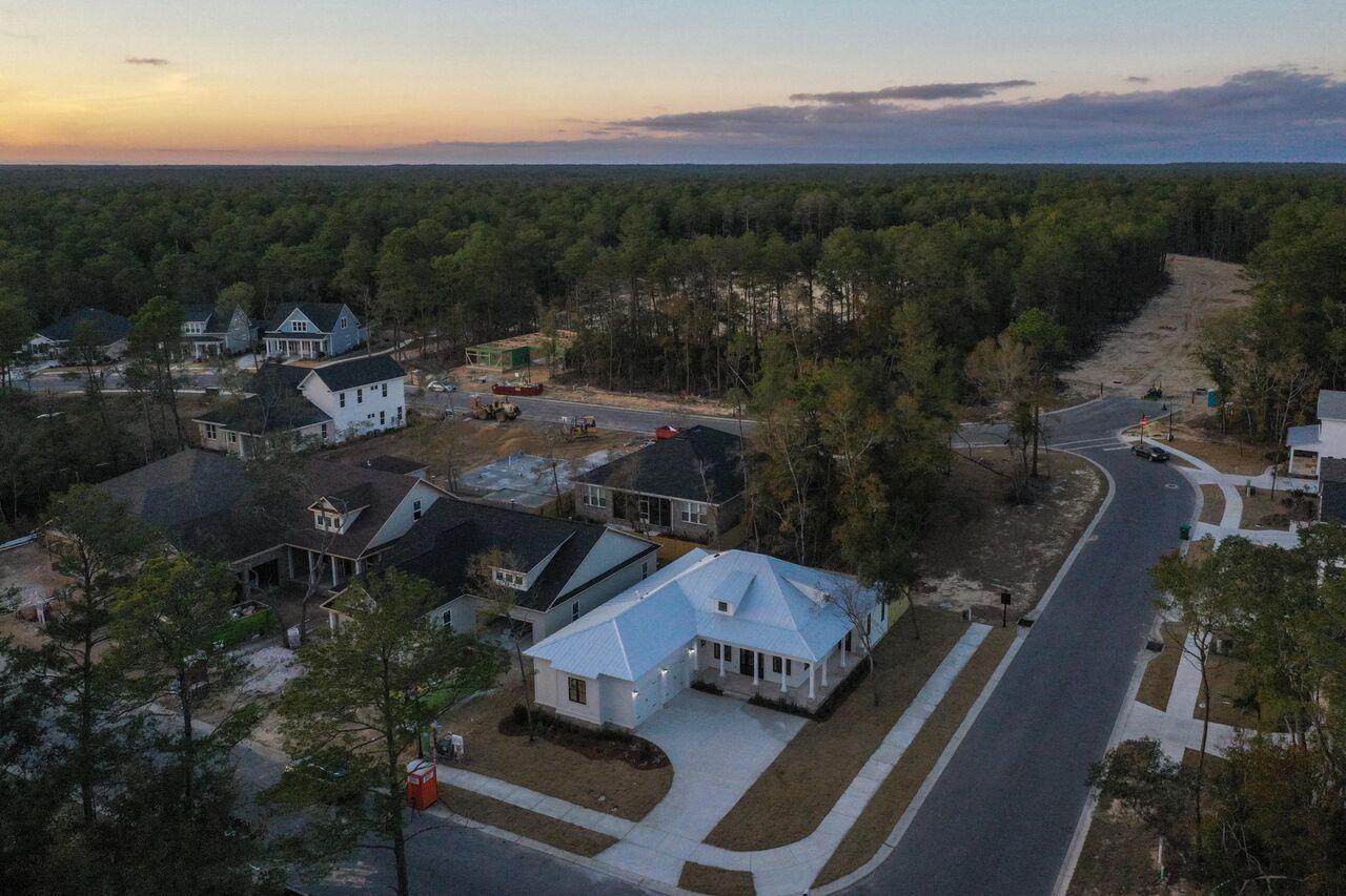 Deer Moss Creek - Residential