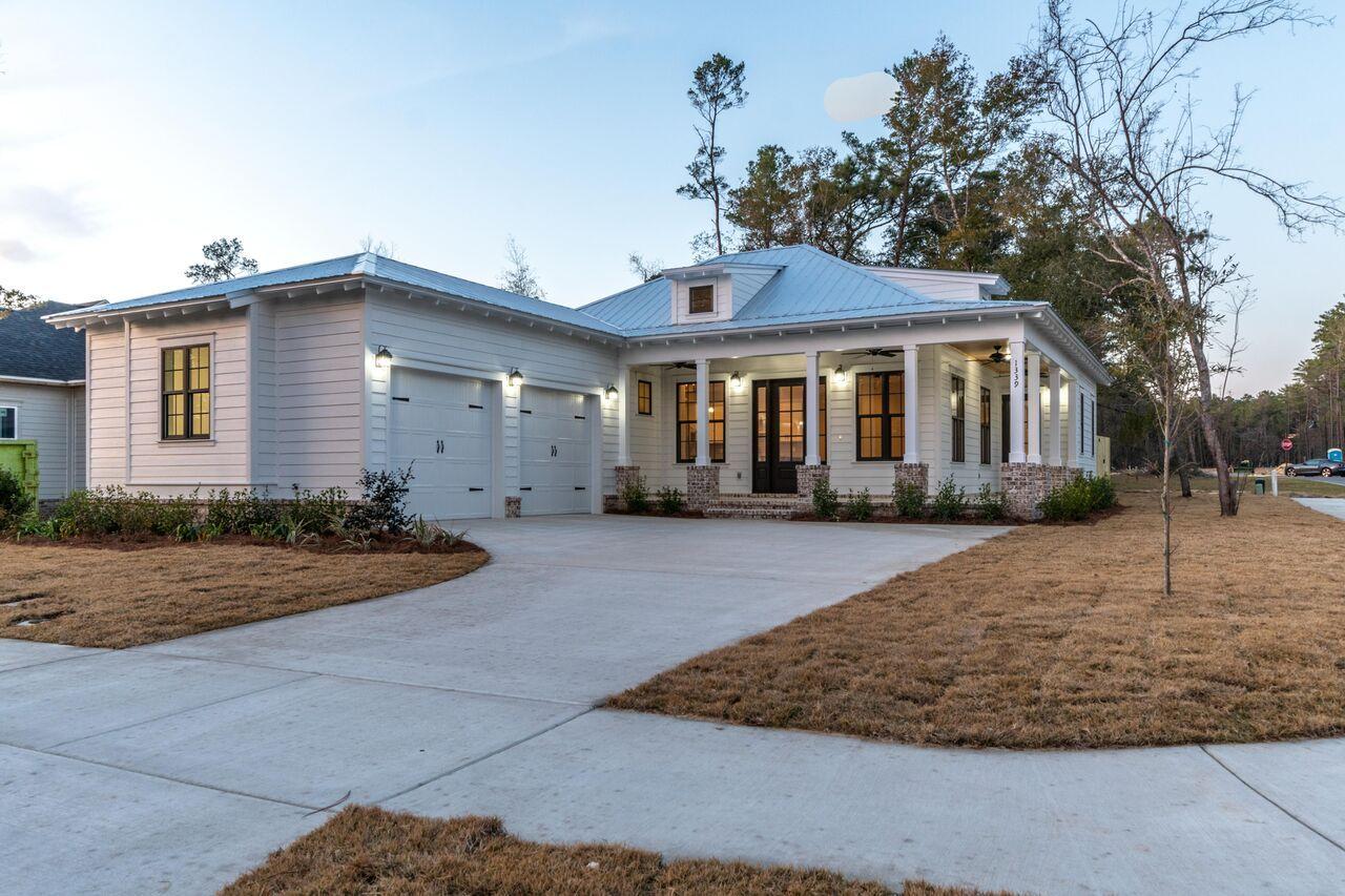 Deer Moss Creek - Residential