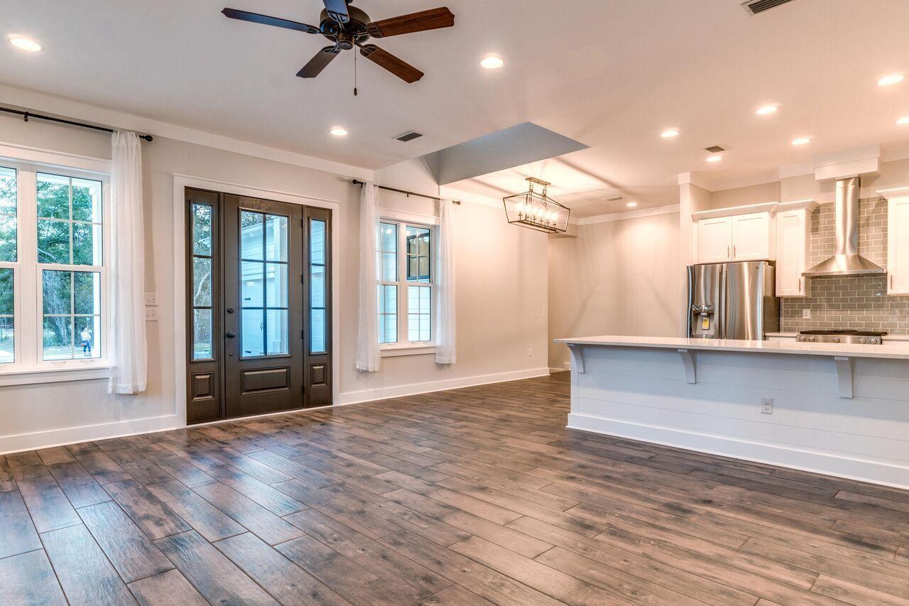 Deer Moss Creek - Residential