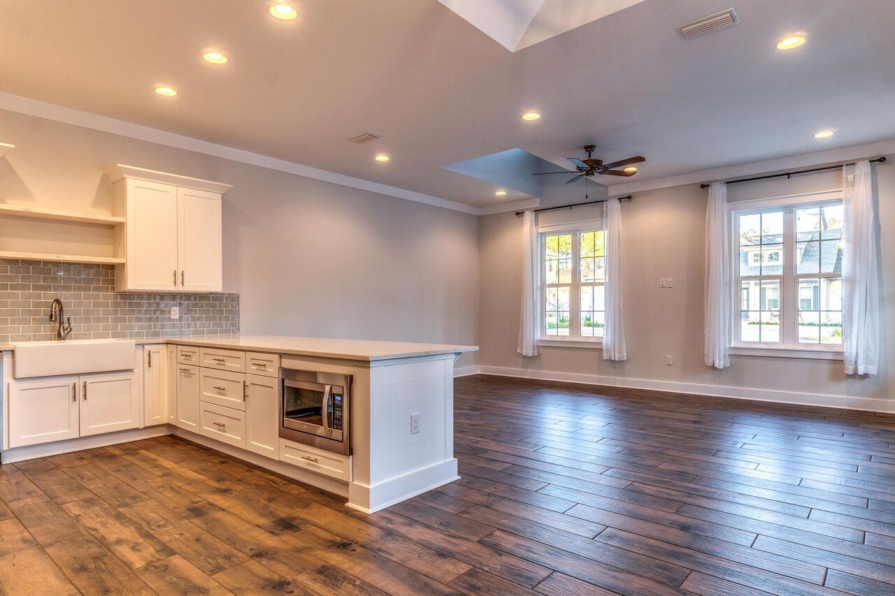 Deer Moss Creek - Residential