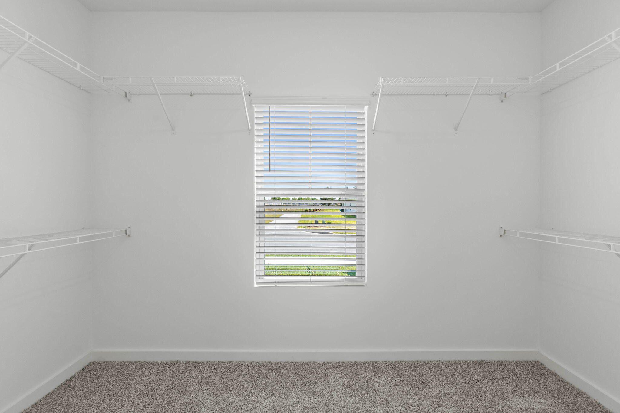 OWL'S HEAD - Residential Lease