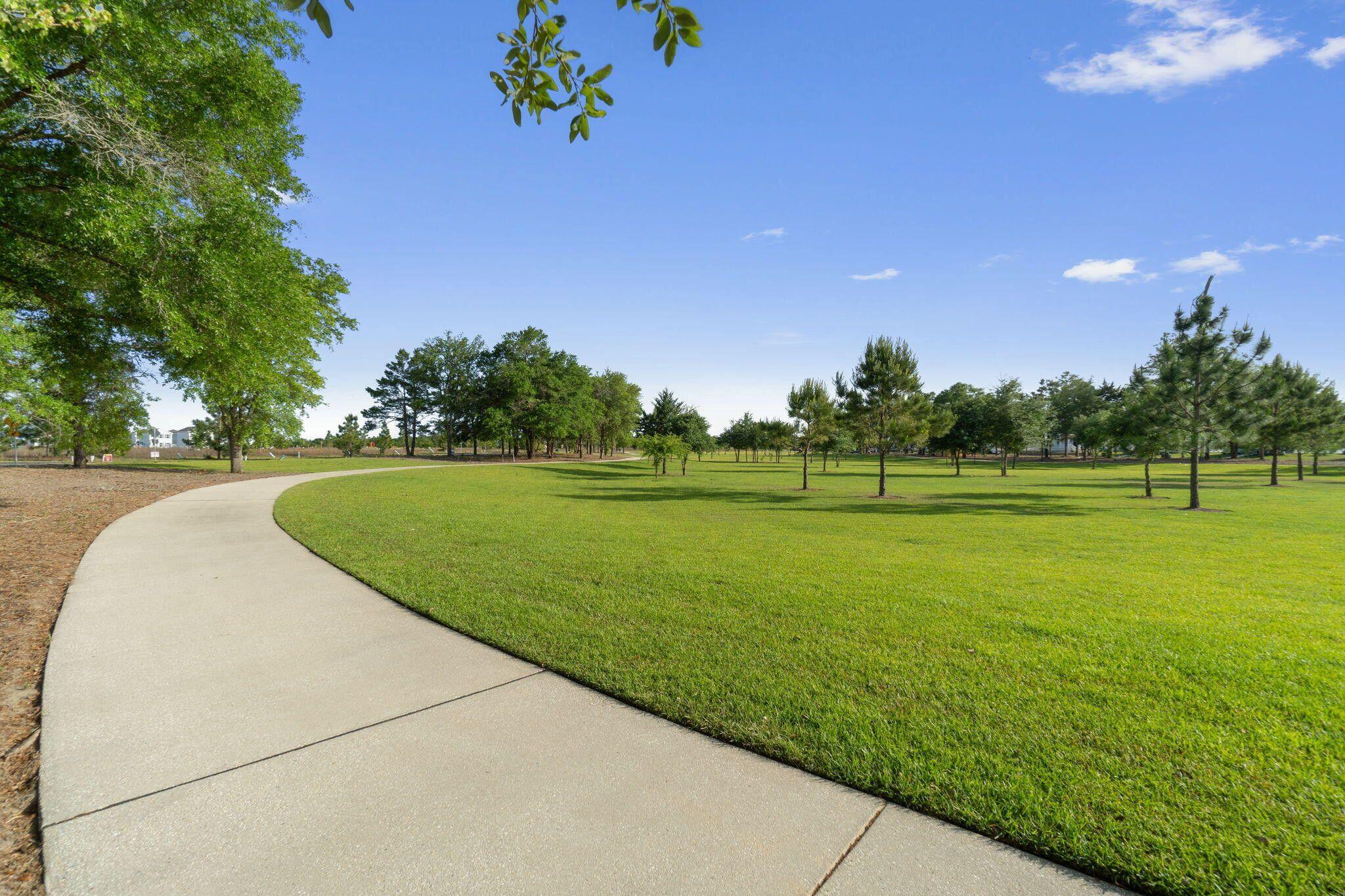 OWL'S HEAD - Residential Lease