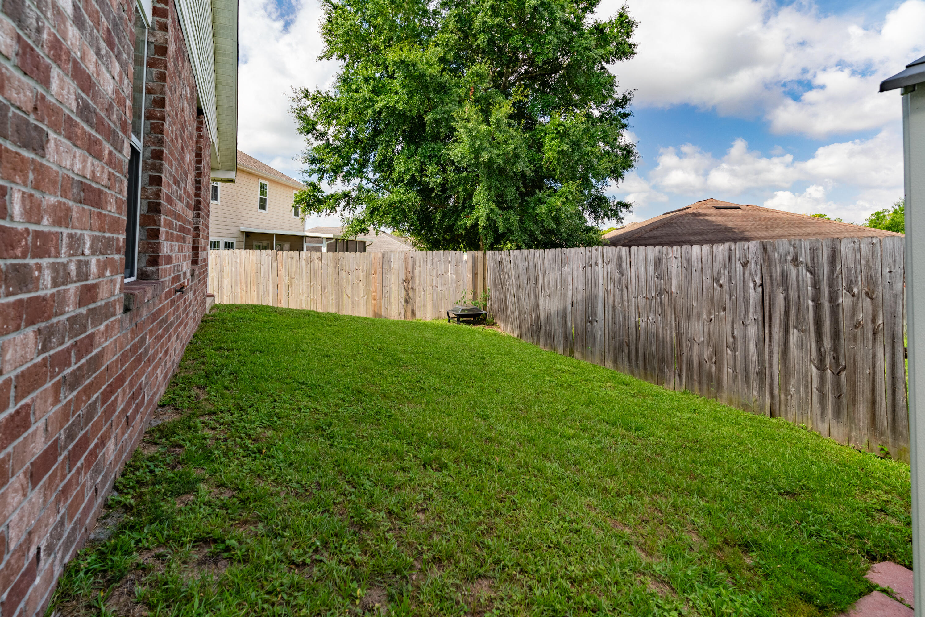 DUGGAN POND ESTATES - Residential