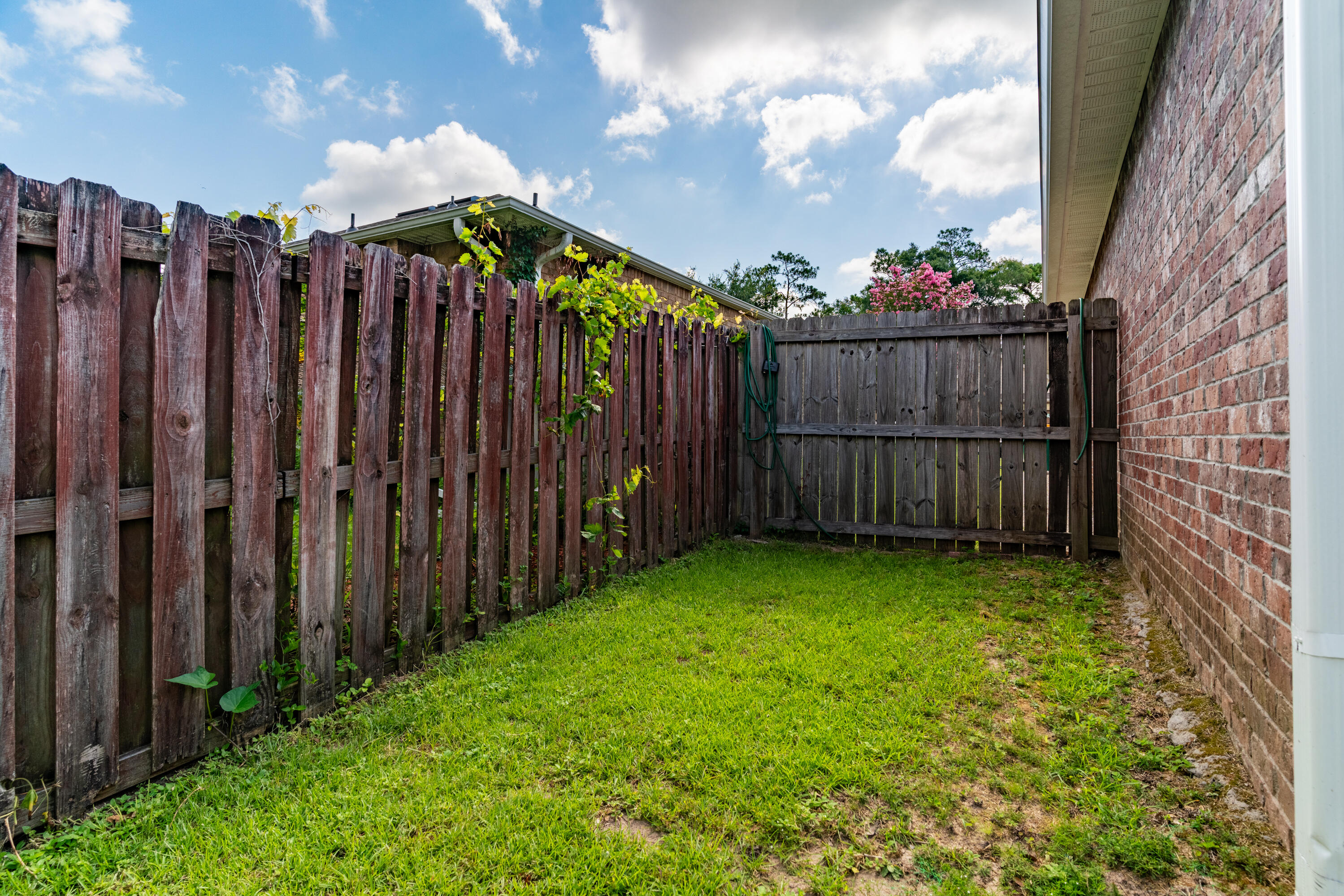 DUGGAN POND ESTATES - Residential