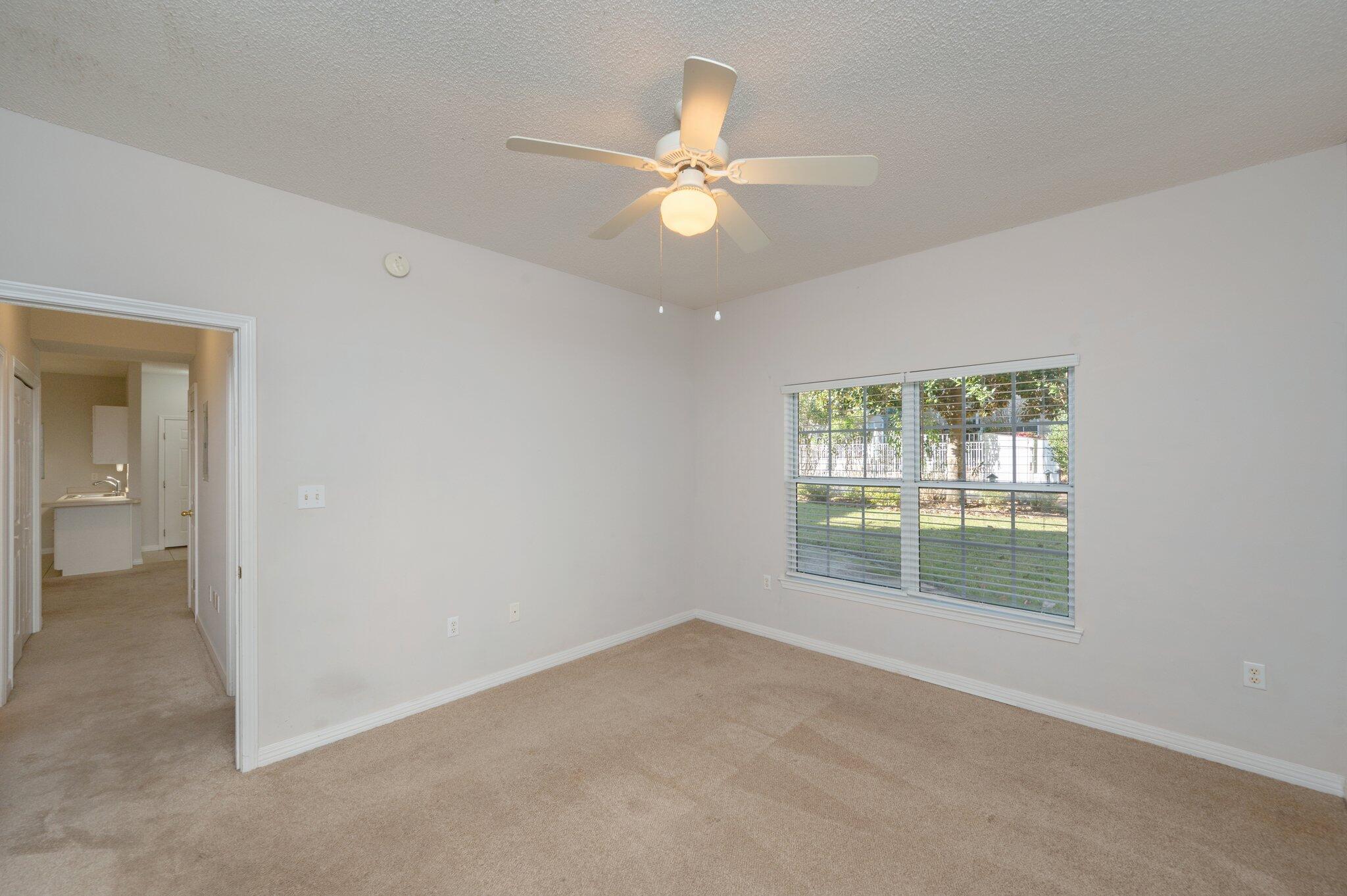 THE OAKS AT NICEVILLE - Residential Lease