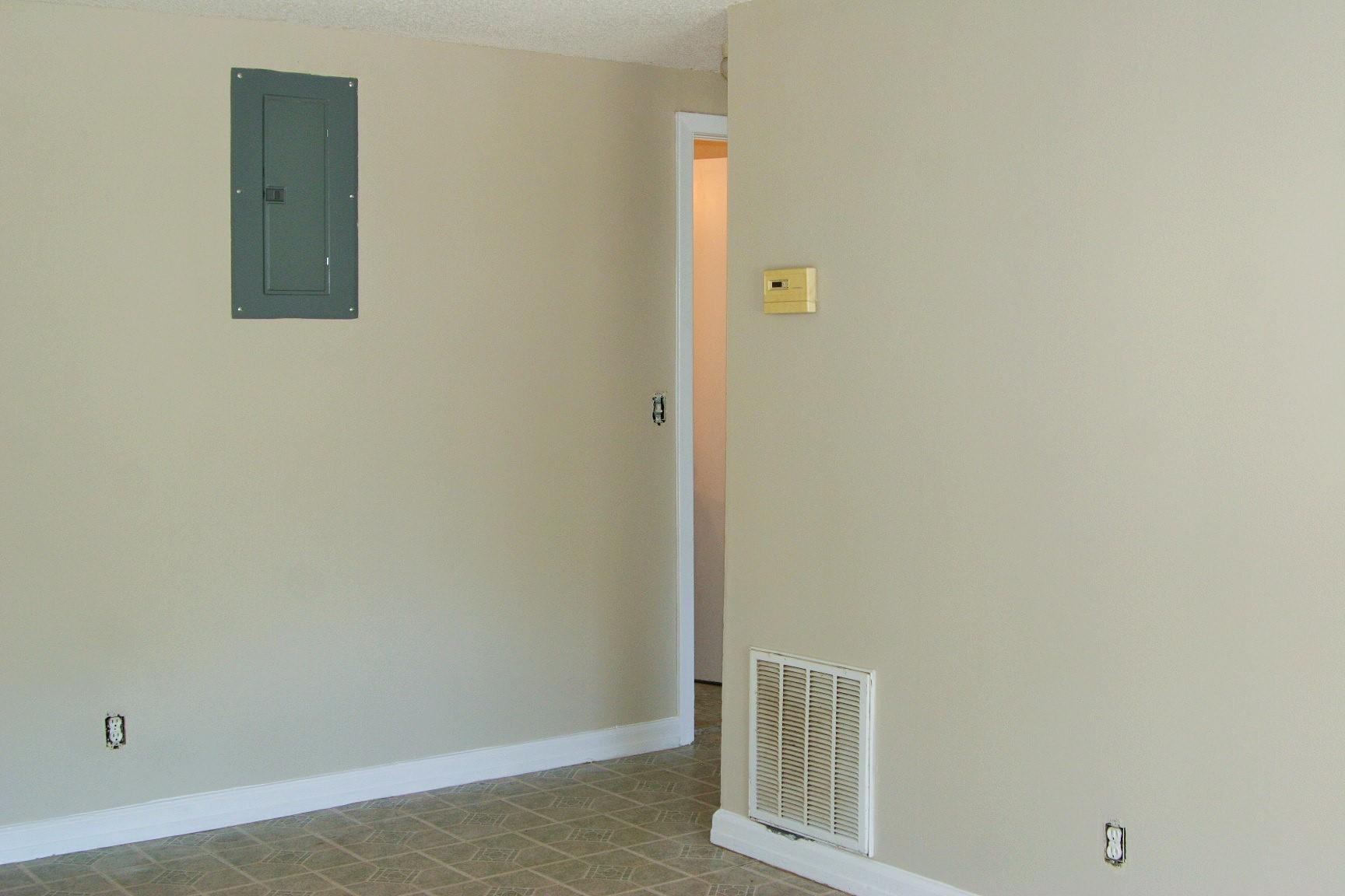 VALPARAISO PLAT 15 - Residential Lease