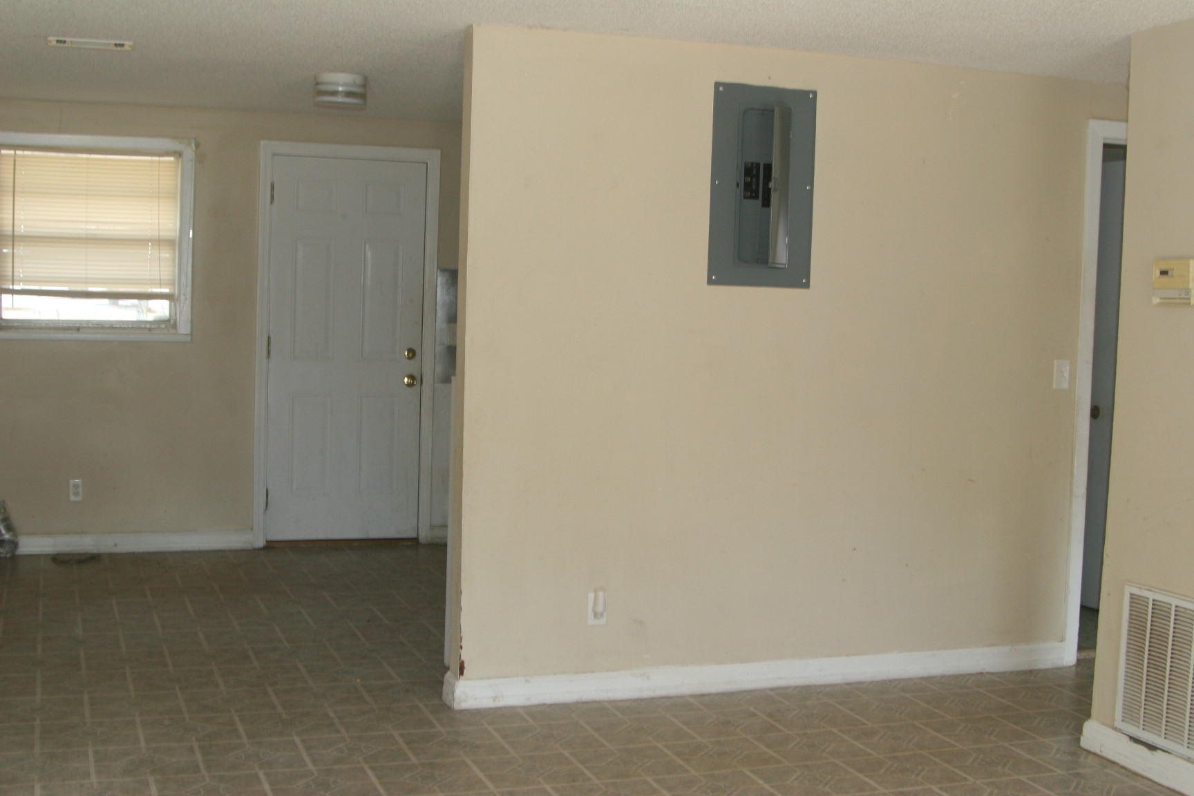 VALPARAISO PLAT 15 - Residential Lease