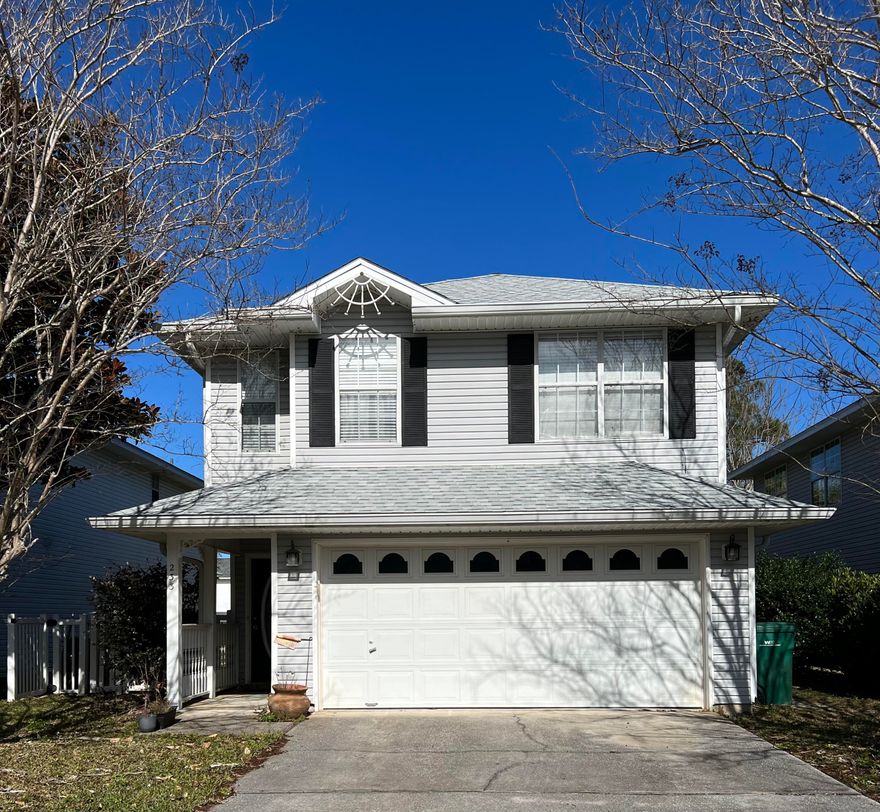 This is a Twin Lakes home that you will want to see! Located in the heart of Destin, this amazing home has 4 bedrooms and 2 1/2 baths and comes with a 6 person Master Spas HOT TUB! Imagine being able to gain the benefits of a hot tub right outside your back door! Beautiful contemporary tile is throughout the first floor, bathrooms, and laundry room and carpet in the bedrooms. Twin Lakes is convenient to shopping (Destin Commons, Walmart, and Target), great restaurants, Destin Harbor, Harborwalk Village, Henderson State Park, and the emerald water and white sand of the Gulf of Mexico.