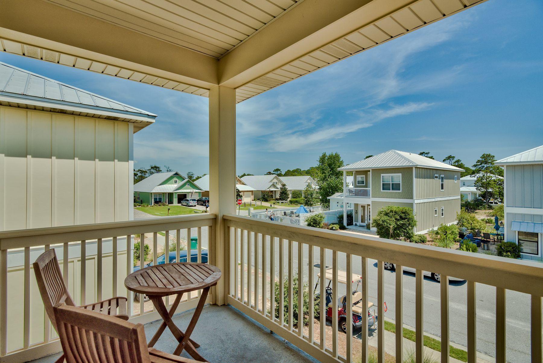 GULF REFLECTIONS - Residential