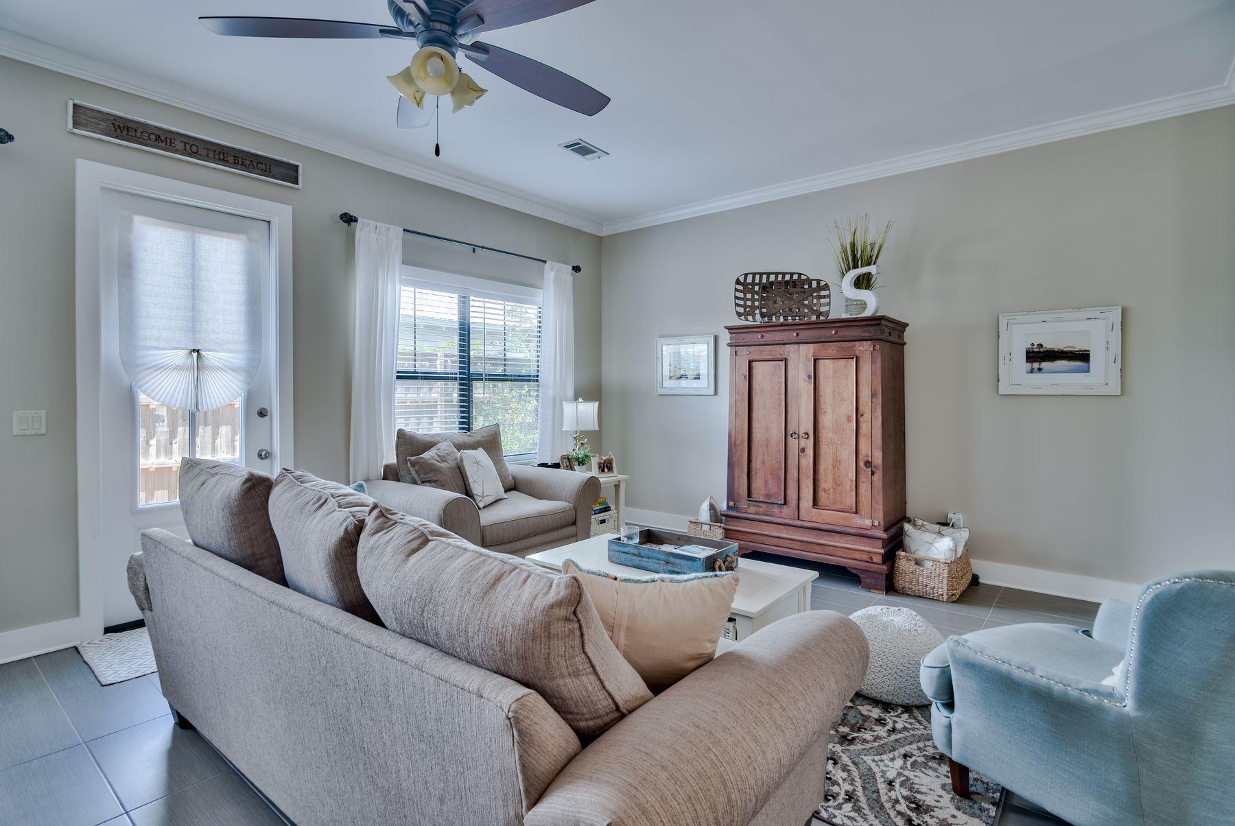 GULF REFLECTIONS - Residential