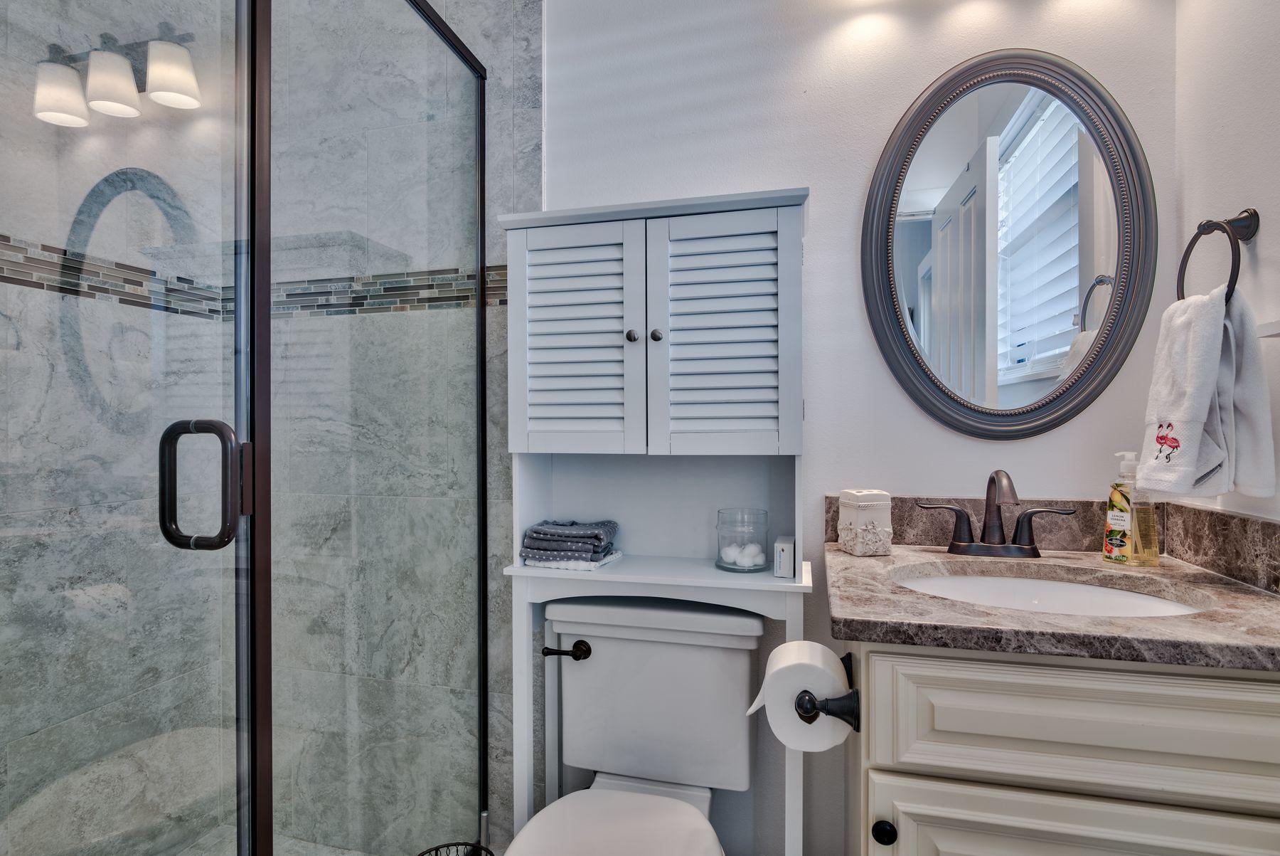 GULF REFLECTIONS - Residential