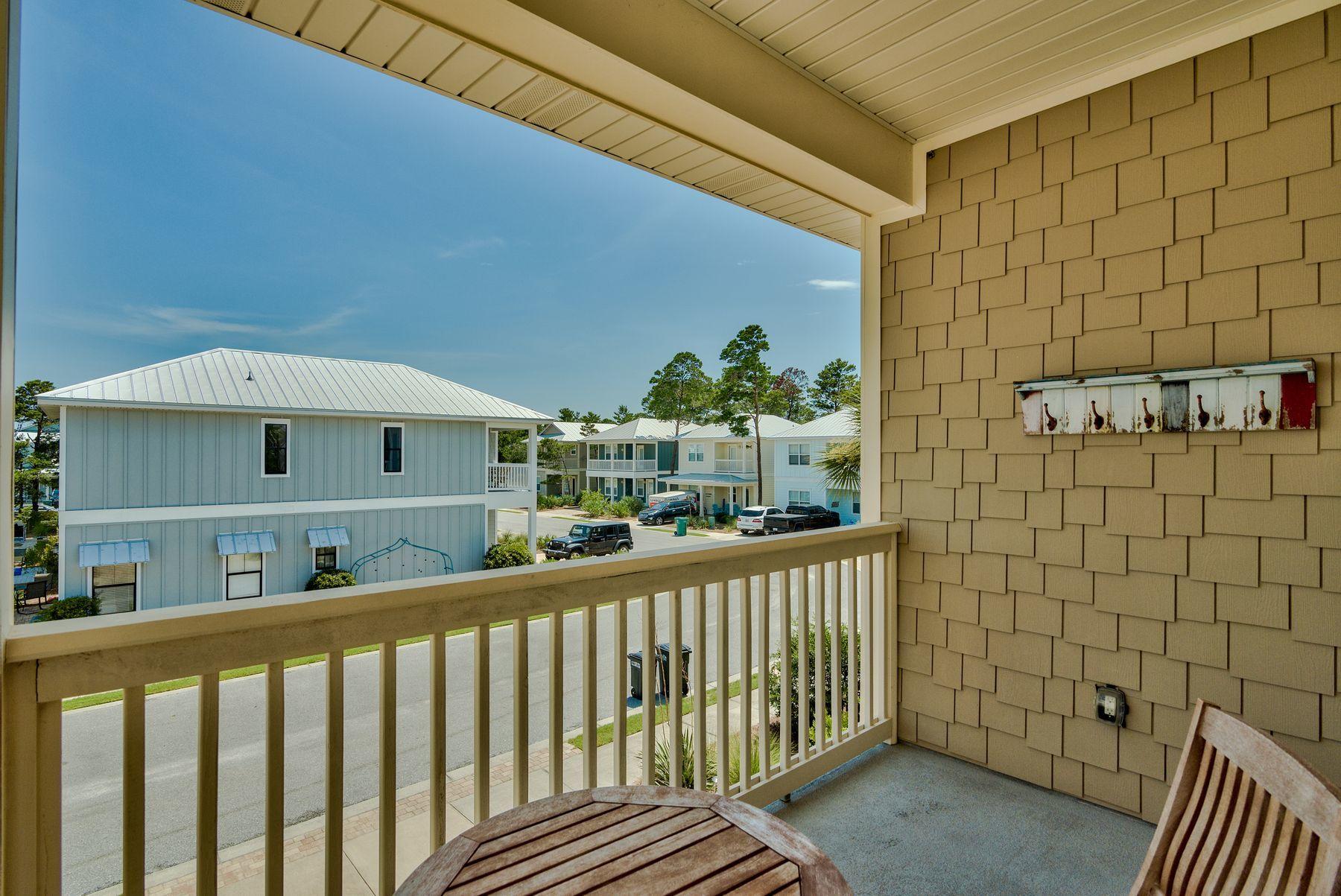 GULF REFLECTIONS - Residential