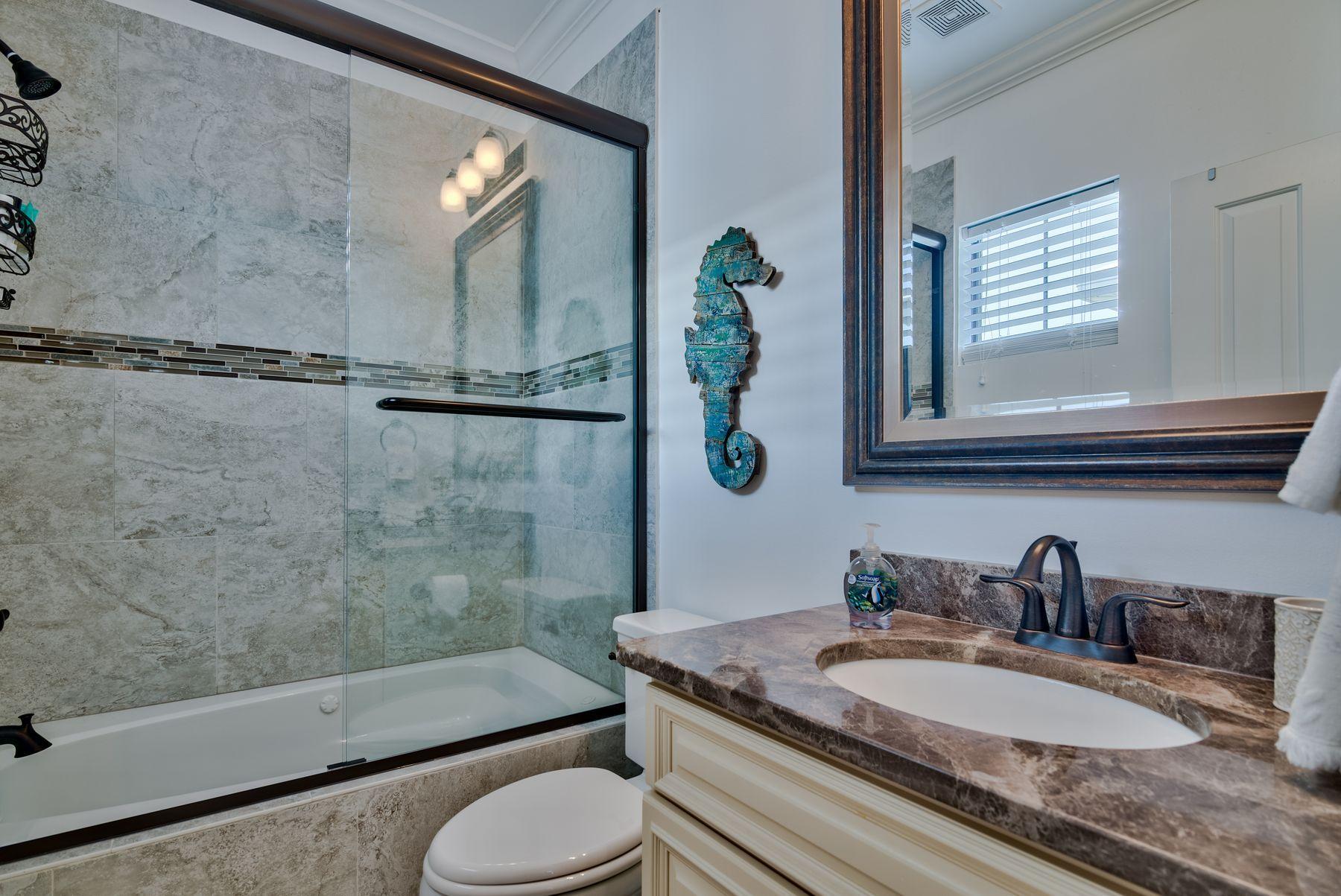 GULF REFLECTIONS - Residential