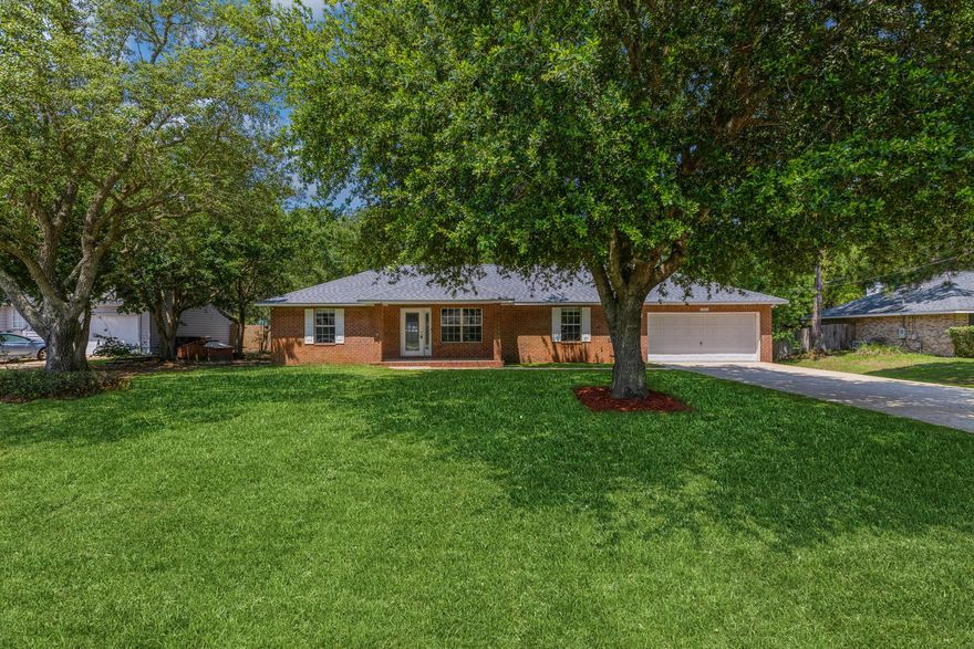 Lovely home in sought after Holley By The Sea, move in ready 3 bed 2 bath split floor plan conveniently located to Navarre Beach and Hurlburt Field AFB. Oversized 2 car garage, NEW roof in July 2021, NEW hot water heater, kitchen appliances, and freshly sodded yard with sprinkler system. Welcome Home.