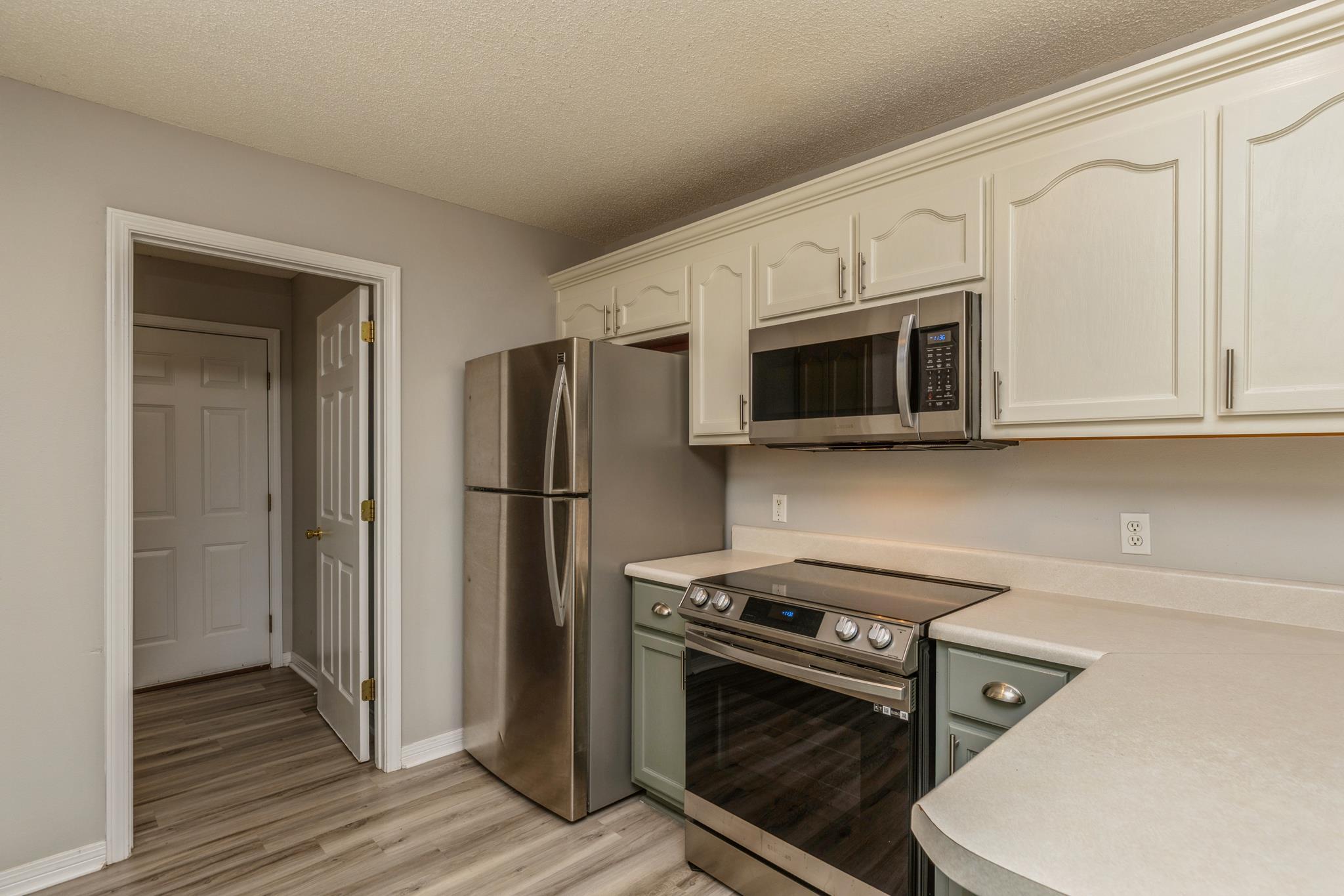 HOLLEY BY THE SEA - Residential