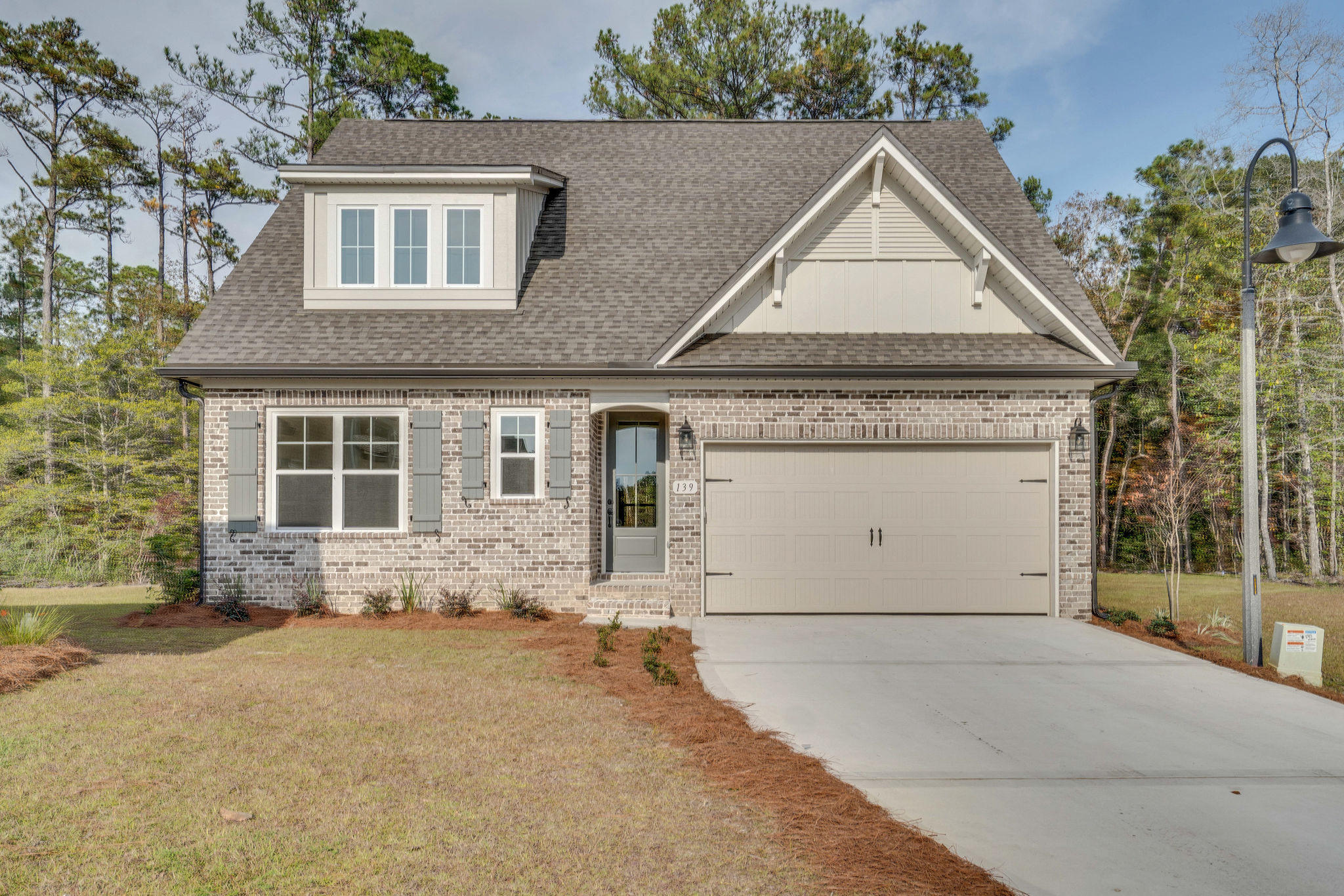 HERITAGE MANOR - Residential