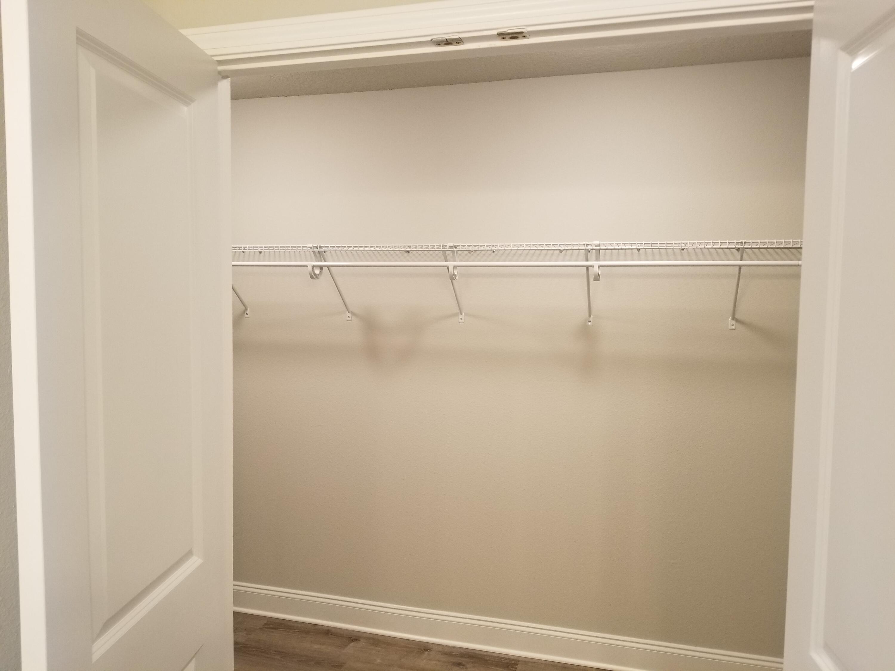 SEASHORE VILLAGE - Residential