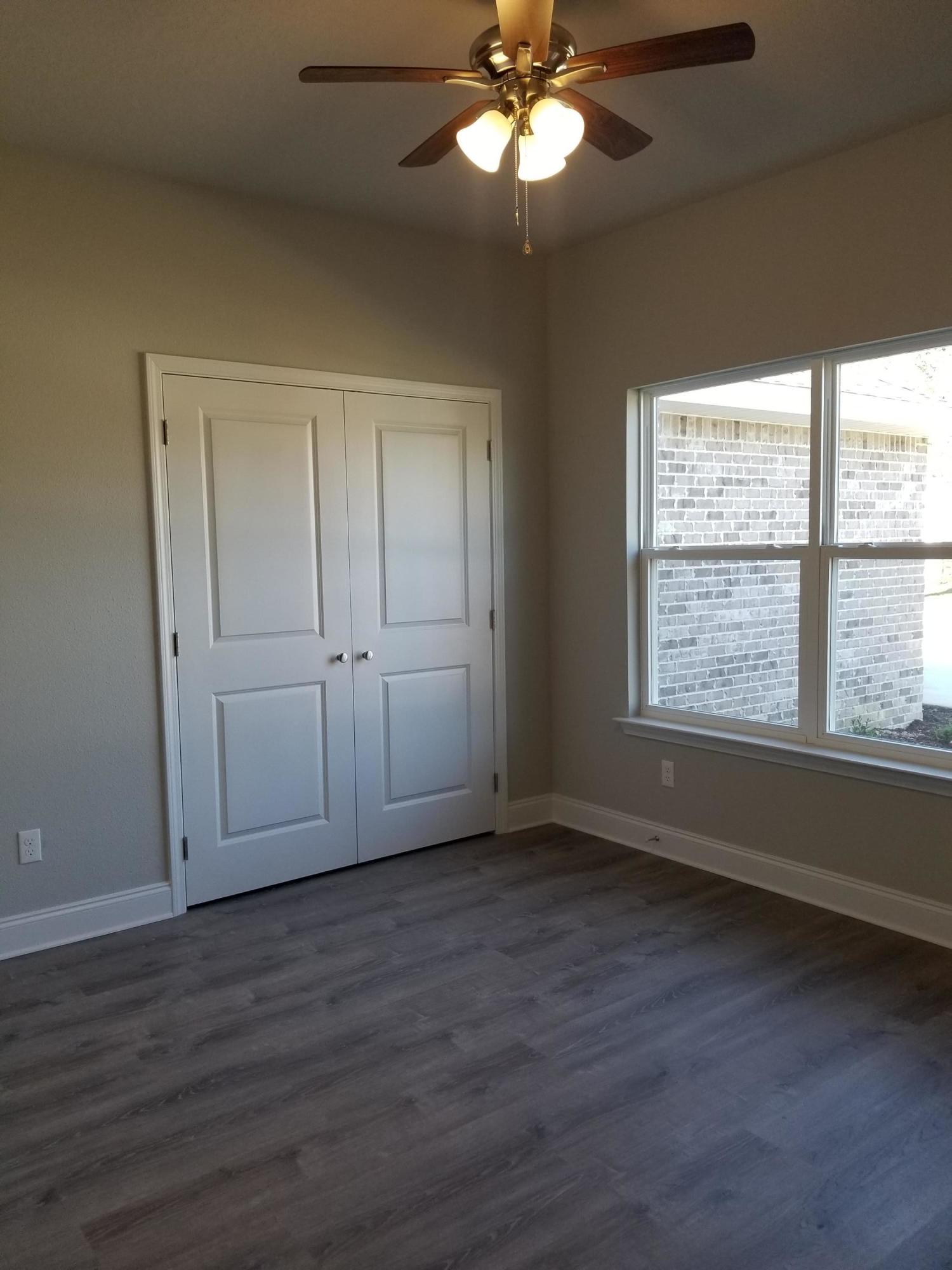 SEASHORE VILLAGE - Residential