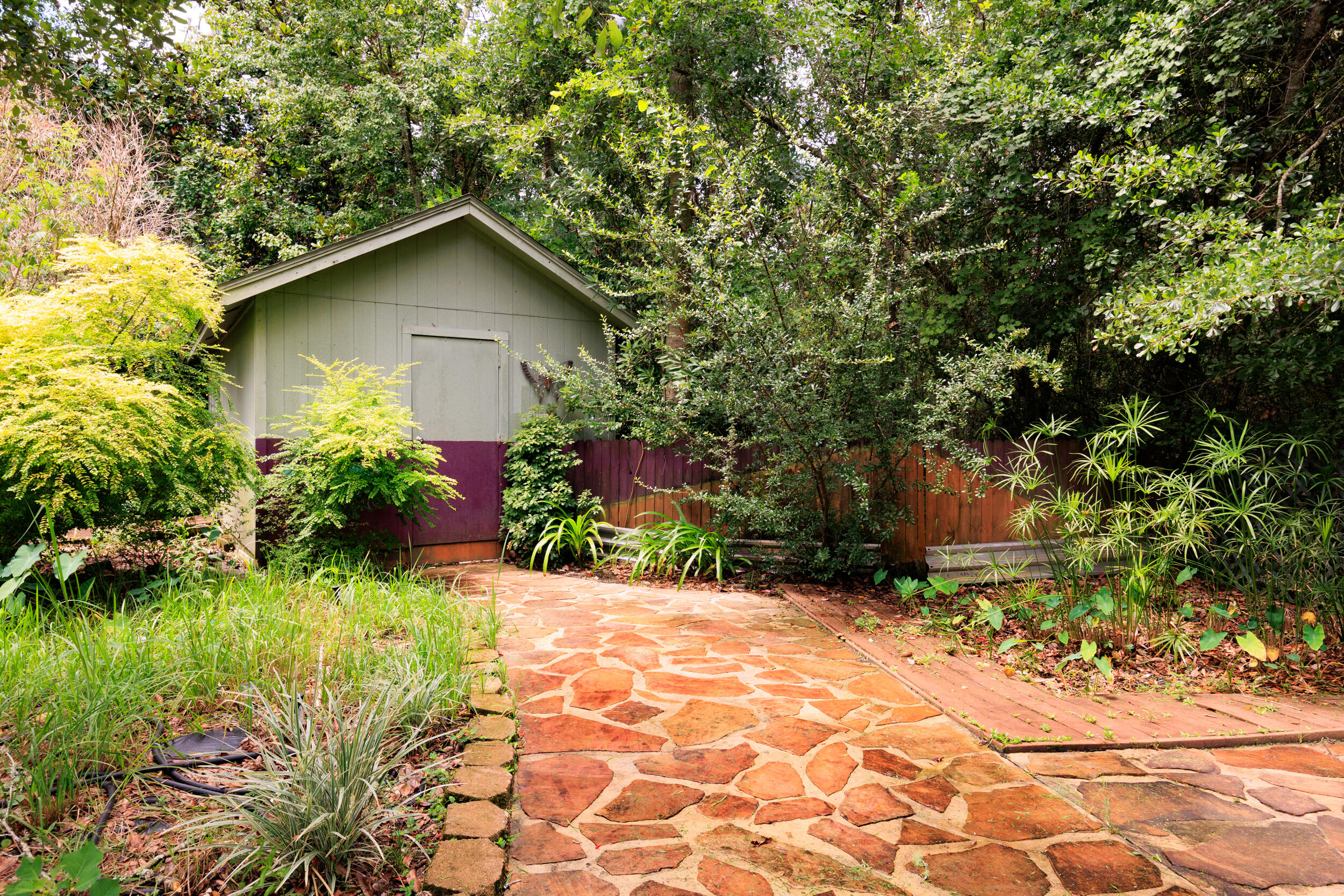 AVALON BEACH - Residential