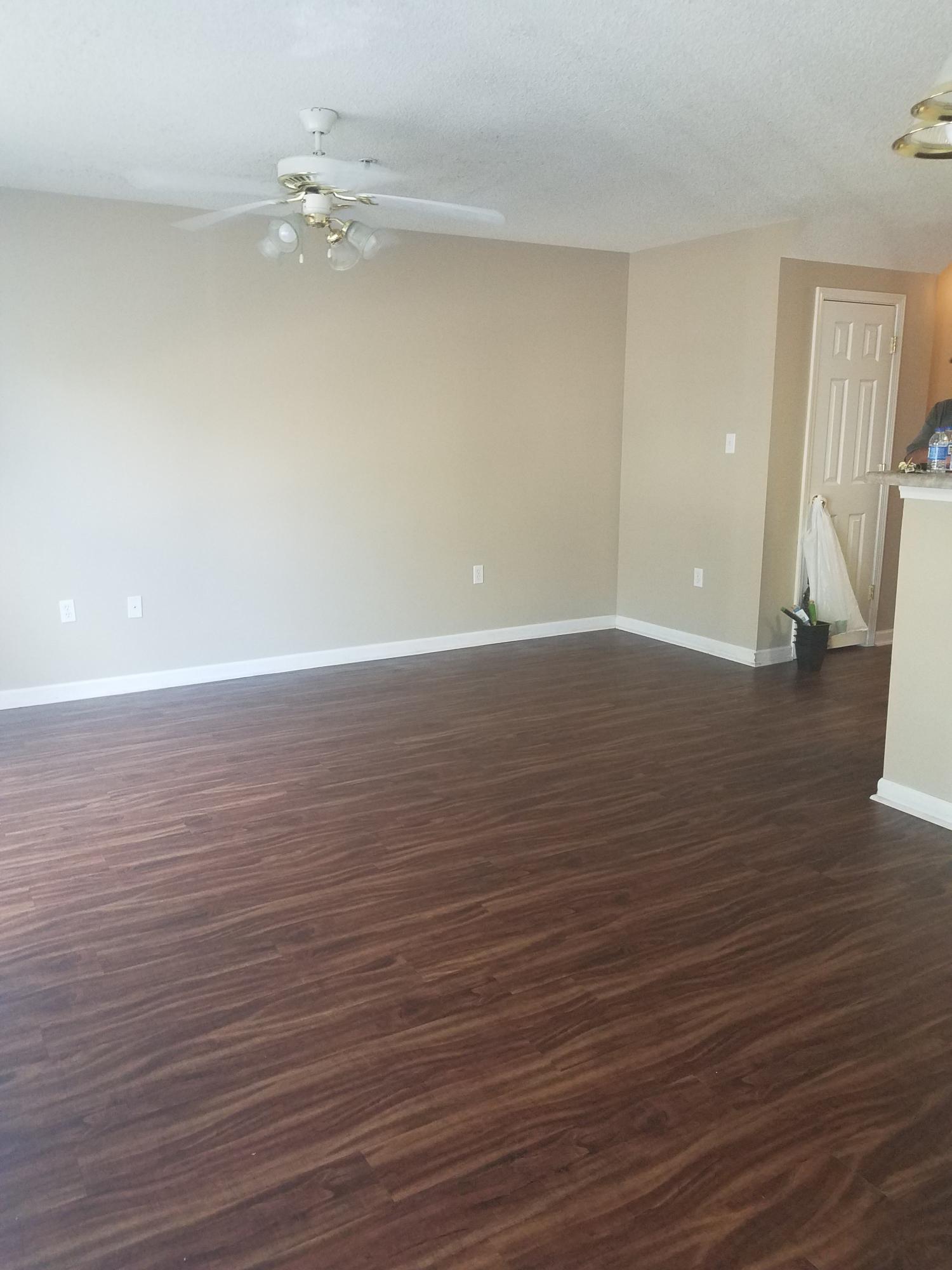 ROLLING PINES - Residential