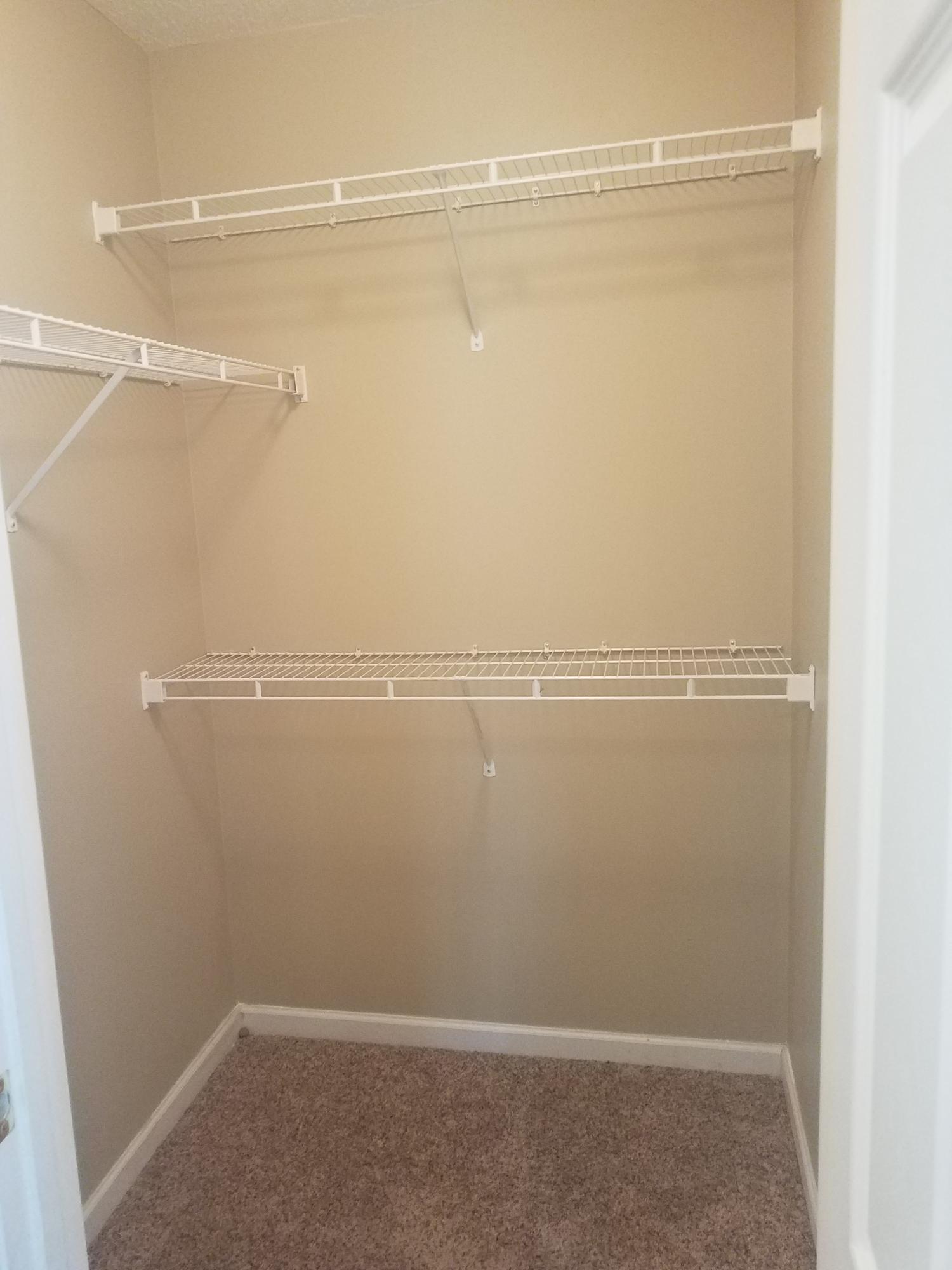 ROLLING PINES - Residential