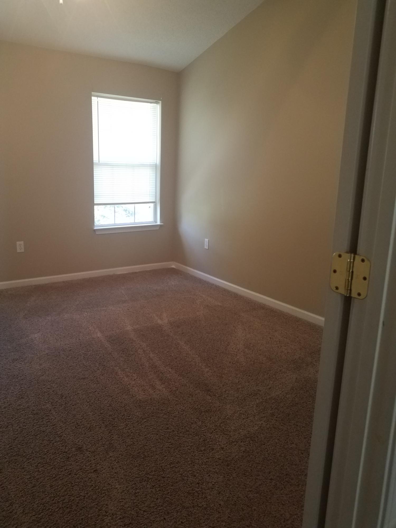 ROLLING PINES - Residential