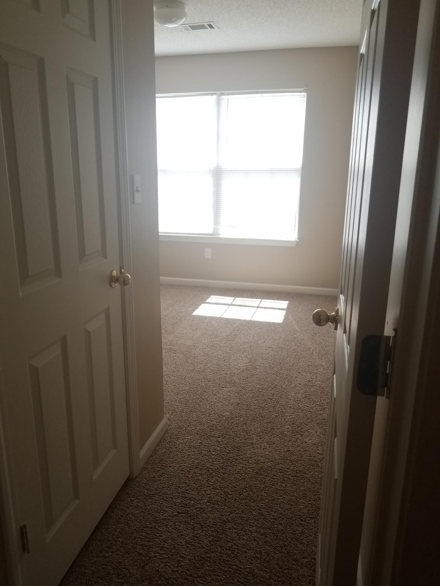 ROLLING PINES - Residential