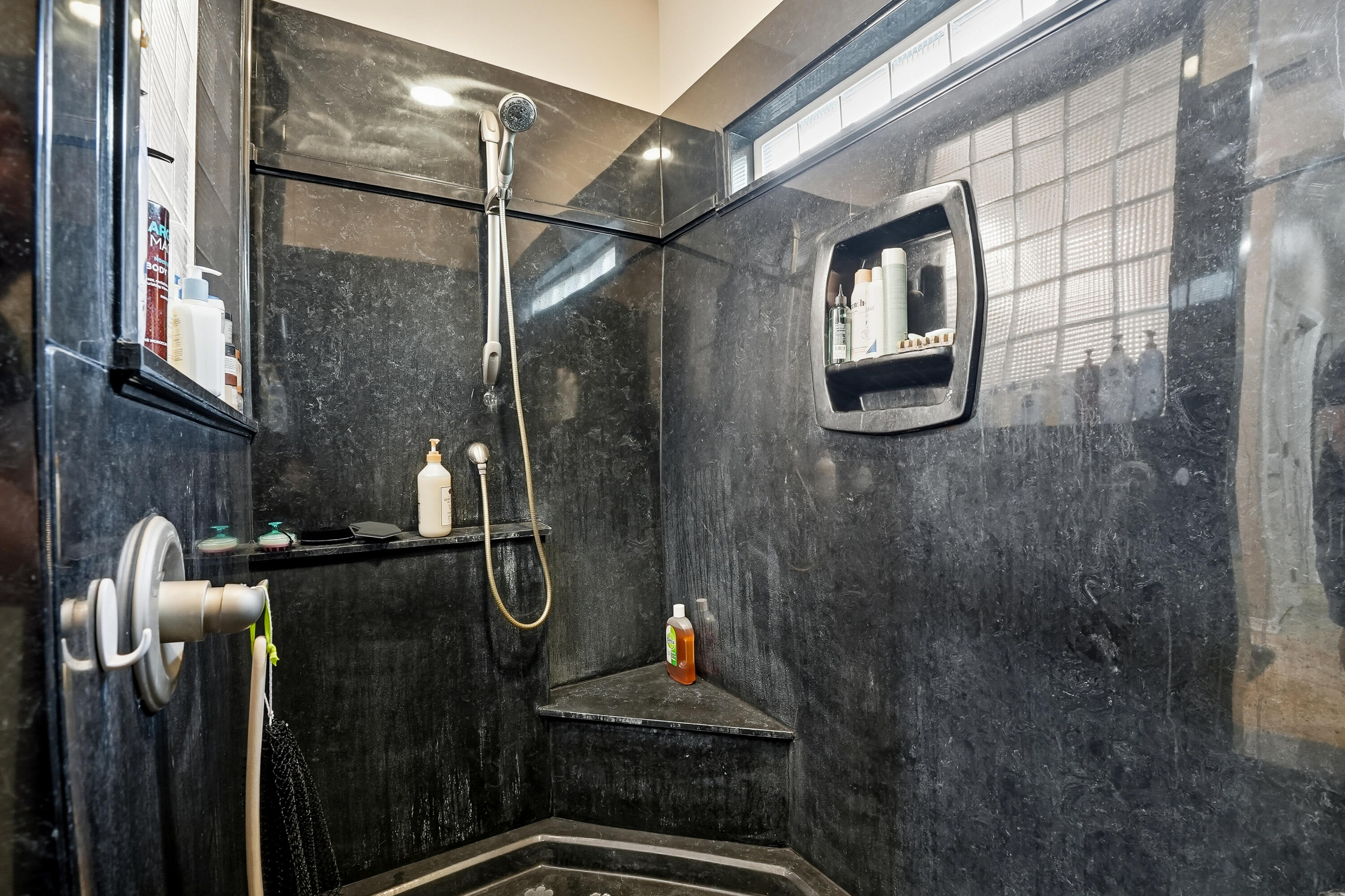 NORTH RIDGE CREEK S/D - Residential