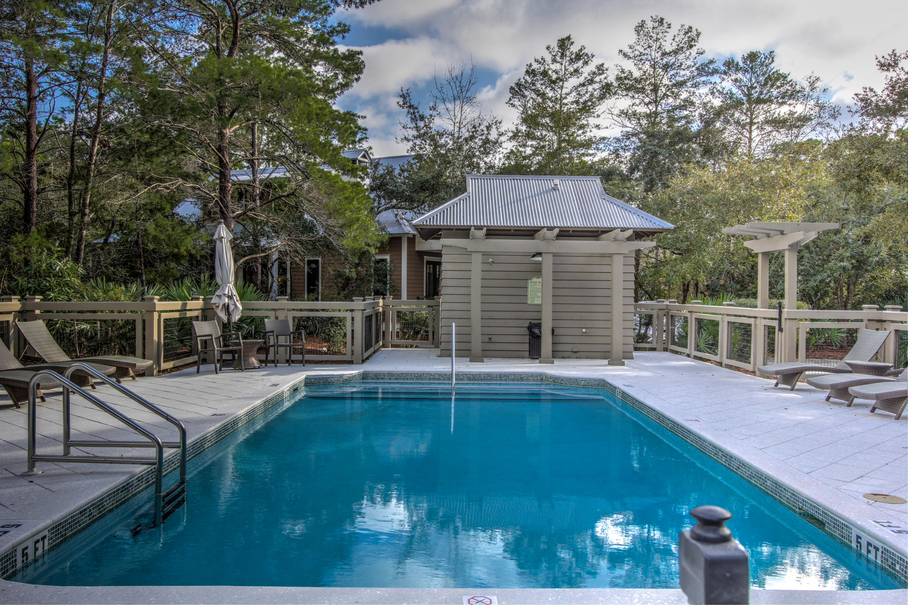 THE HAMMOCKS OF SEAGROVE - Residential