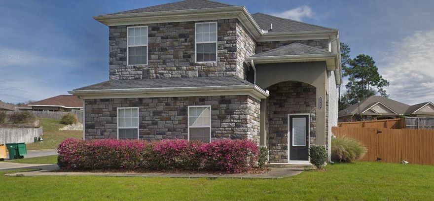 LOCATION LOCATION LOCATION AND THIS HOME HAS IT. The most southern part of Crestview close to Eglin AFB and Closest drive to Duke field and new Army Special Forces Post. Homes completion is May 31,2010. You will love this spacious home, this is the perfect combo of quality value and prime location. Interior Features: 9' ft ceilings on 1st floor, 8' ft on second and BEAUTIFUL wood flooring in foyera and family room, tile in baths and laundry. Six-panel insulated entry door with detailed six panel triple hinged interior doors, Traditional lighting package in bronze - Two colors of paint as a standard... Overhead lighting with ceiling fans in all bedrooms... Pre-wired telephone jacks and cable in all bedrooms, and family room...All garage walls are finished, dry-walled and painted steel