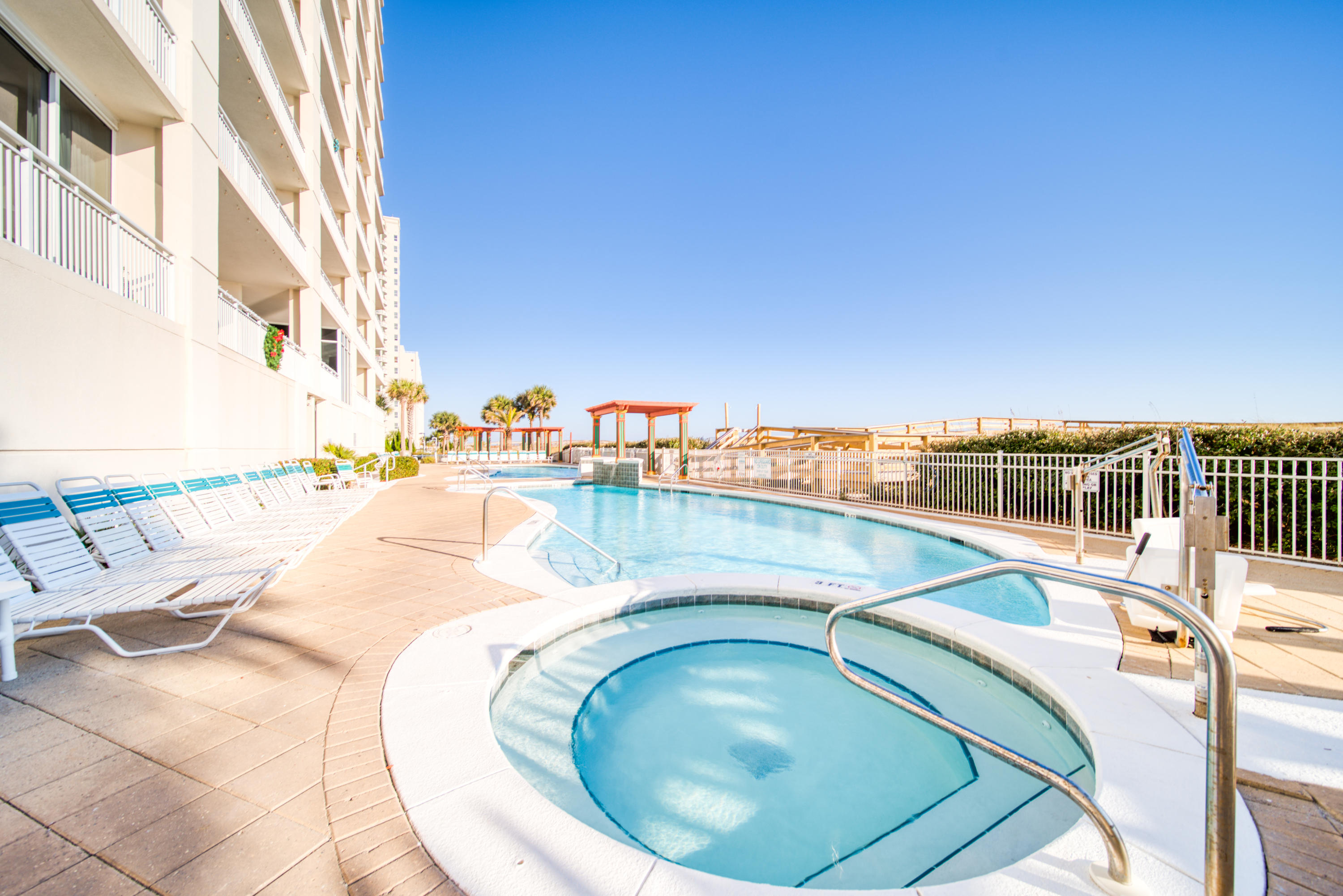 PEARL OF NAVARRE (THE) - Residential