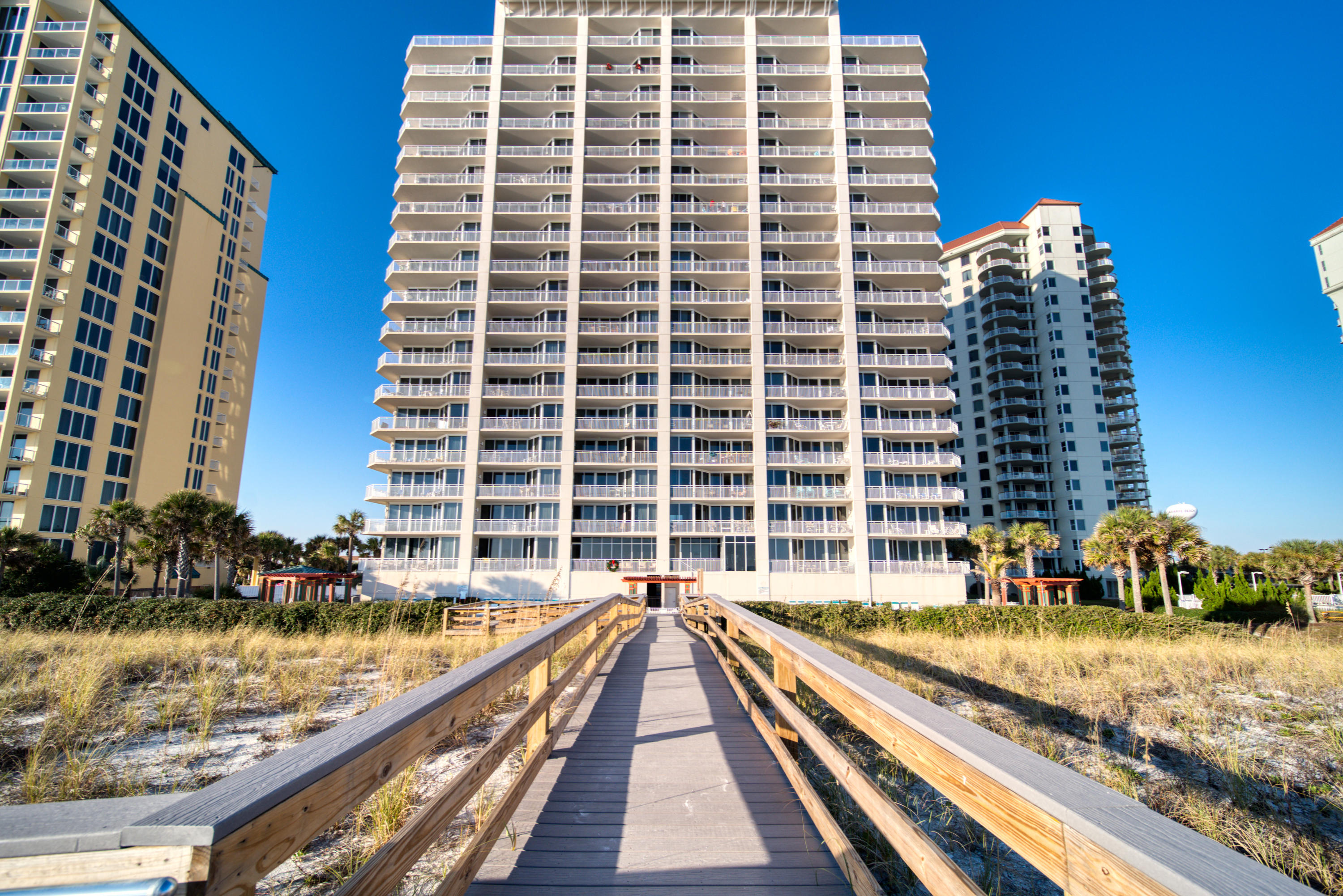 PEARL OF NAVARRE (THE) - Residential