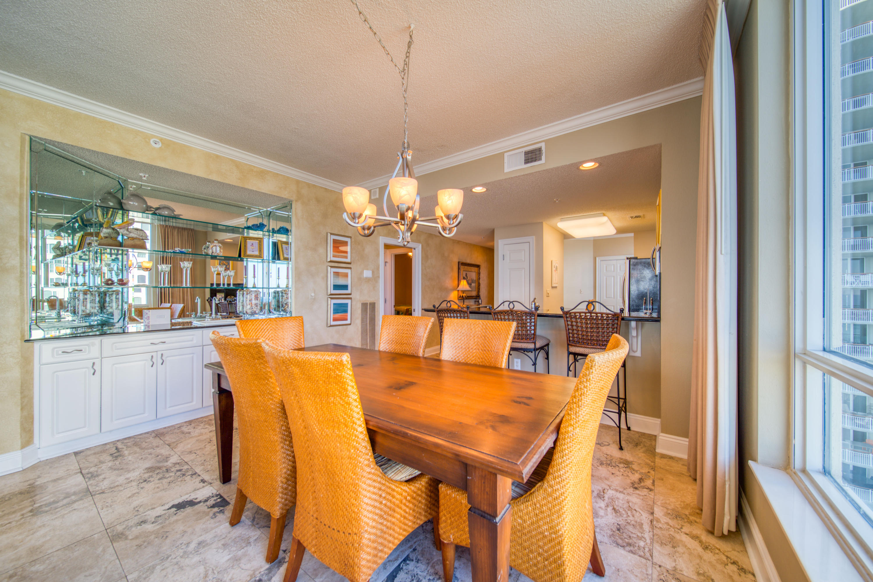 PEARL OF NAVARRE (THE) - Residential