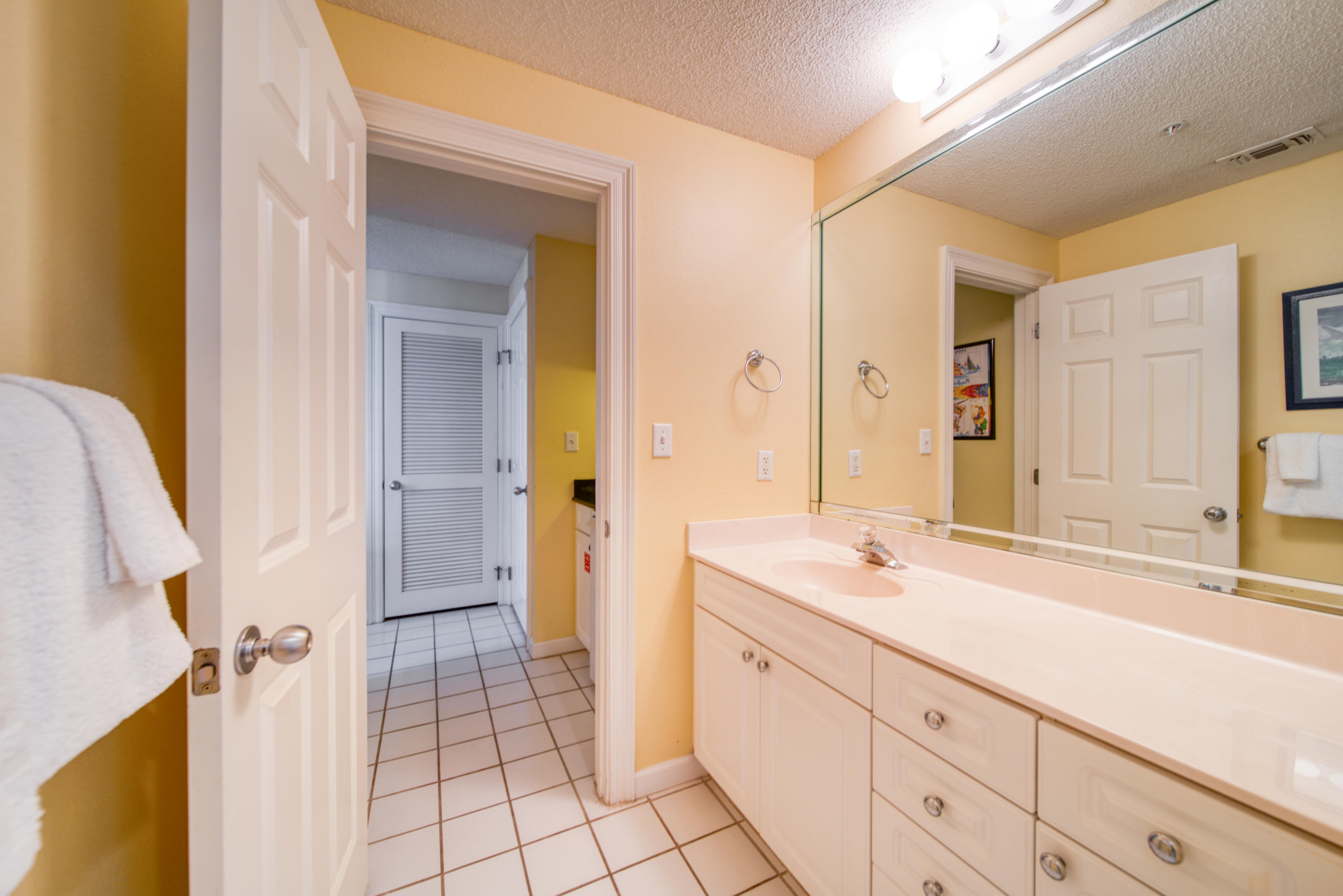 PEARL OF NAVARRE (THE) - Residential