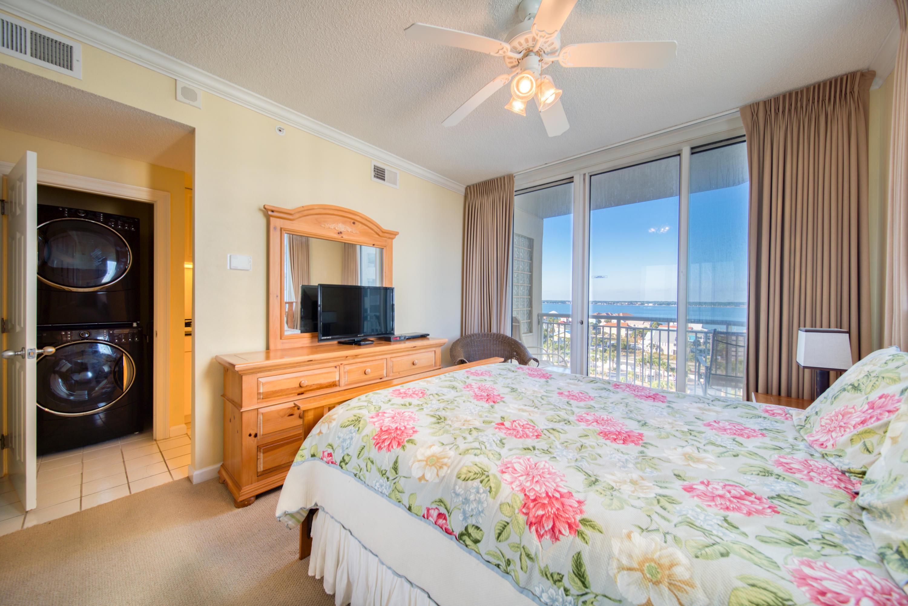 PEARL OF NAVARRE (THE) - Residential