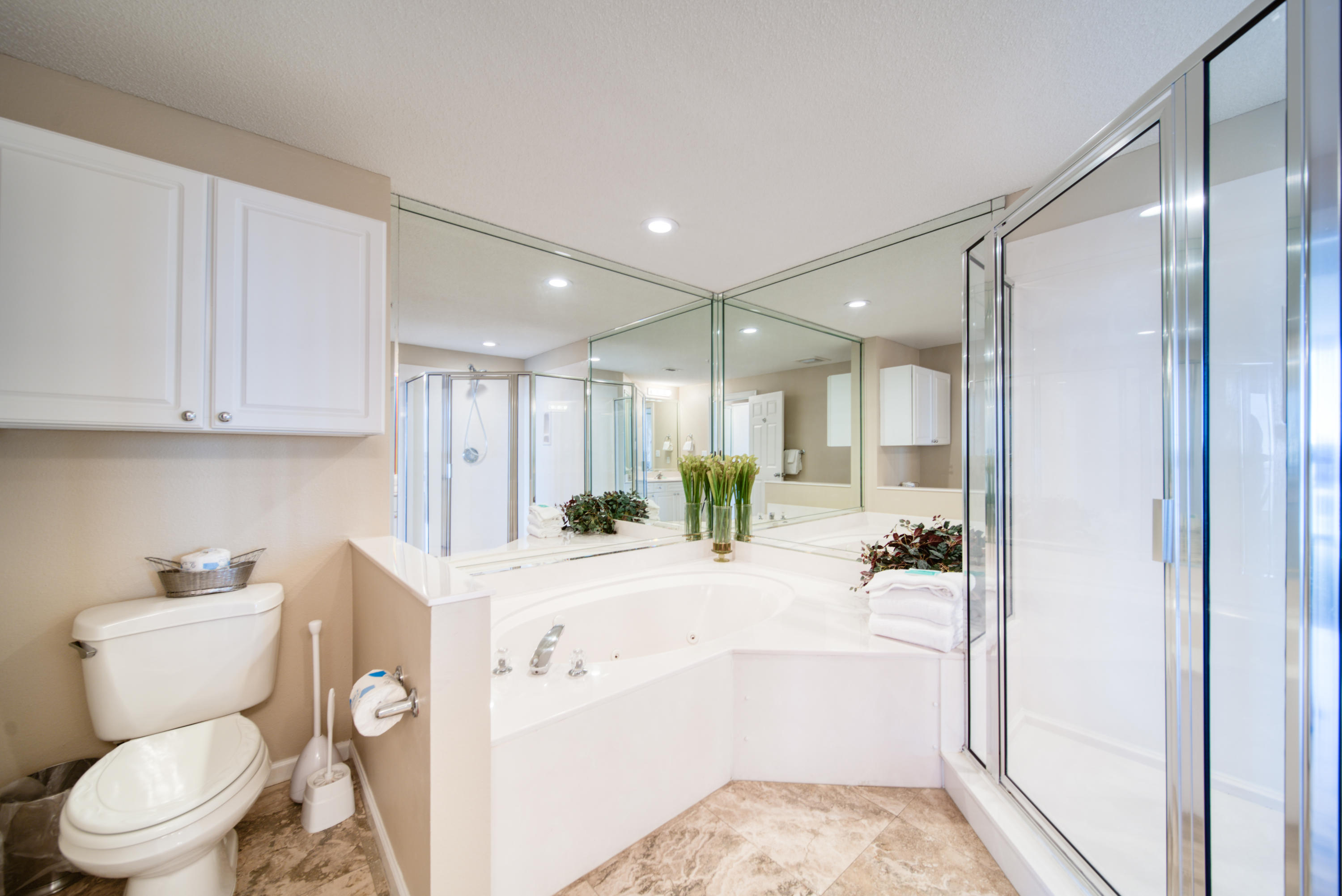 PEARL OF NAVARRE (THE) - Residential