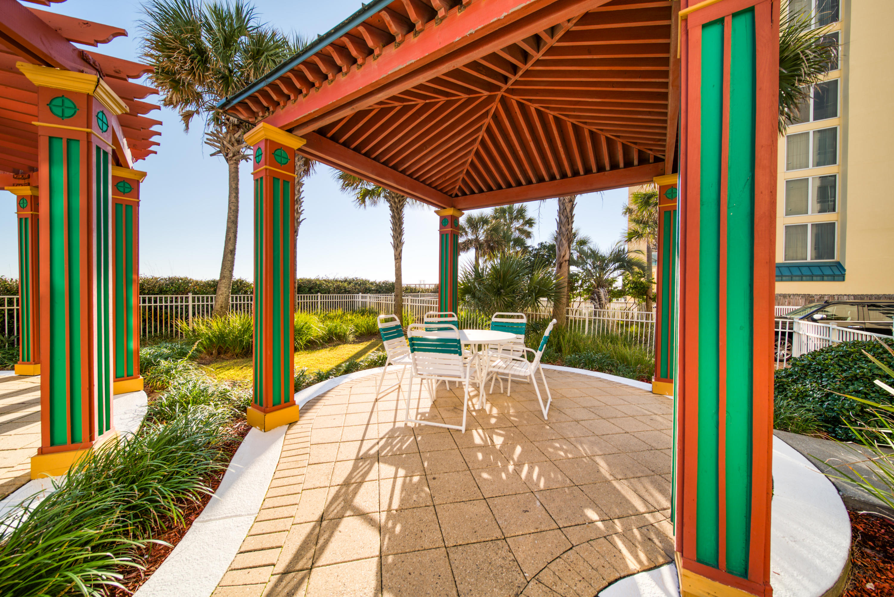 PEARL OF NAVARRE (THE) - Residential