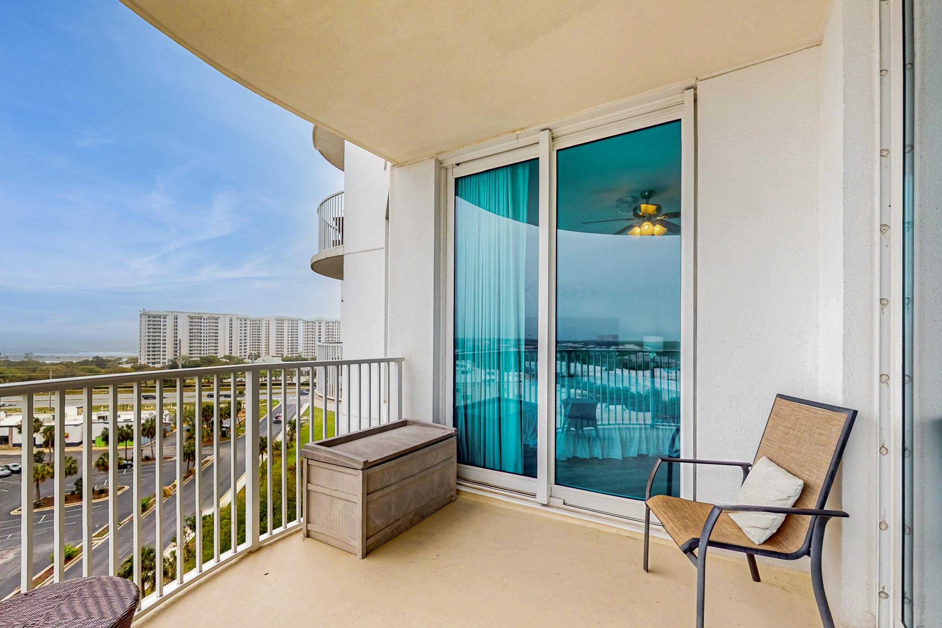 THE PALMS OF DESTIN - Residential