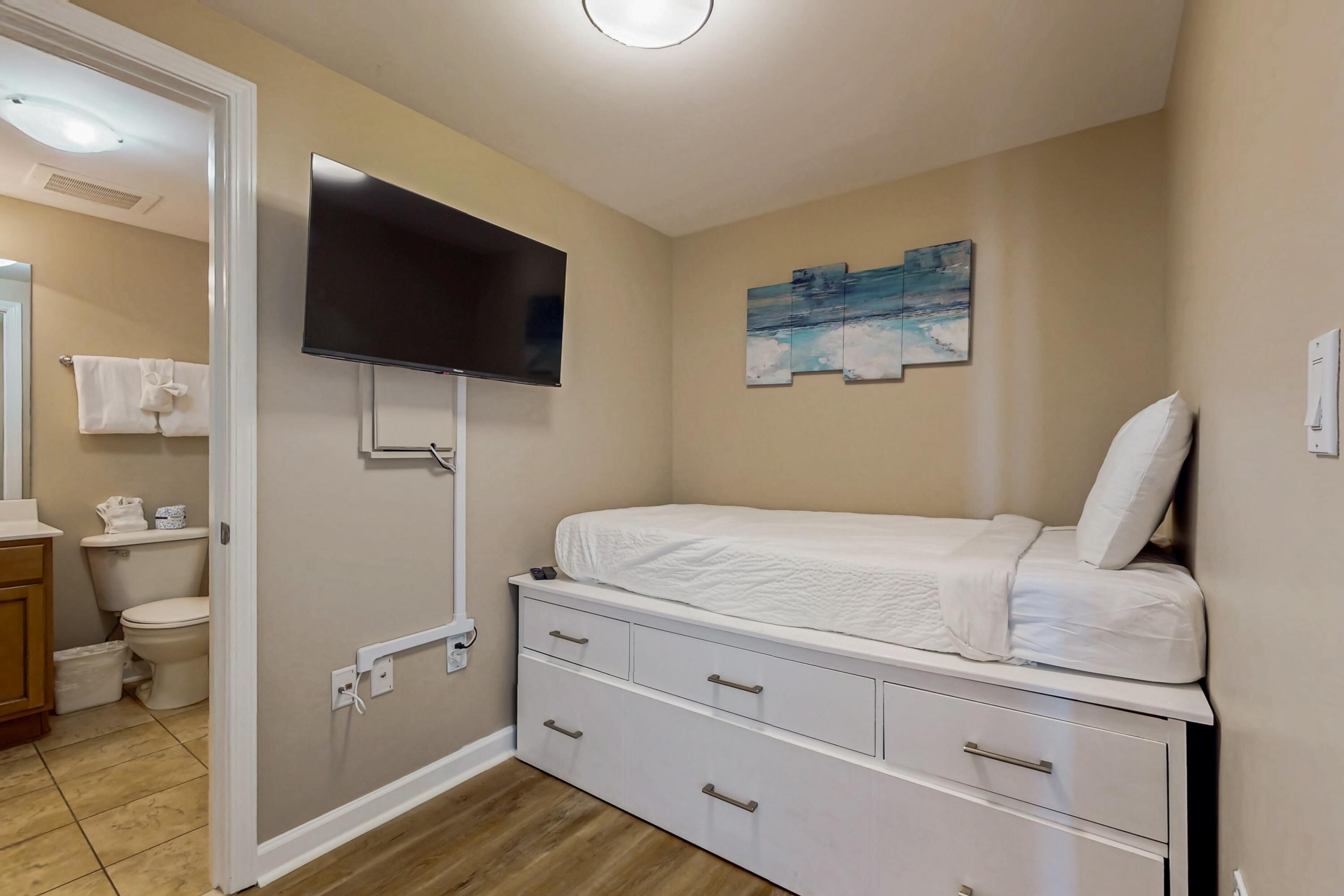 THE PALMS OF DESTIN - Residential